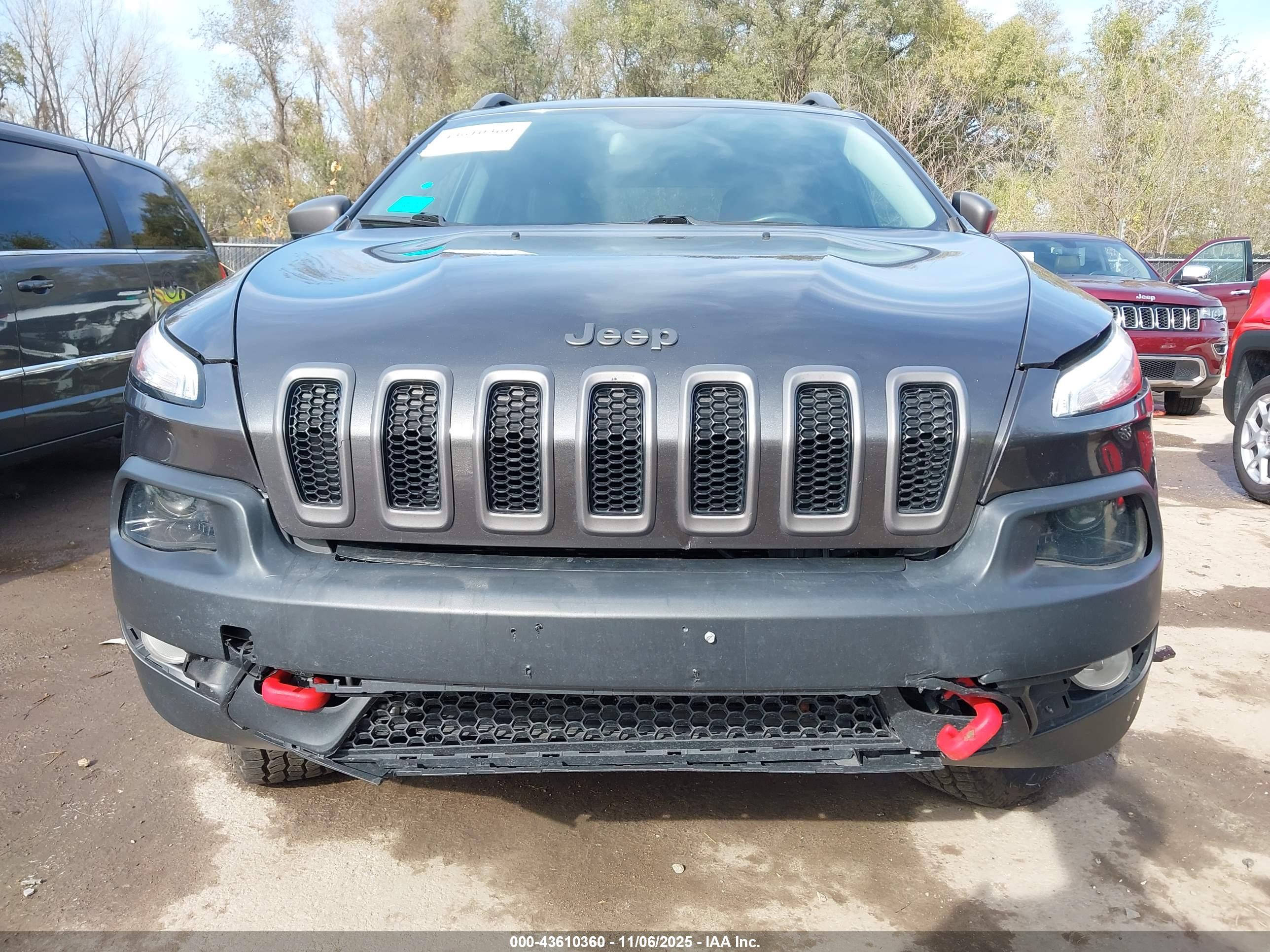 JEEP CHEROKEE image 6