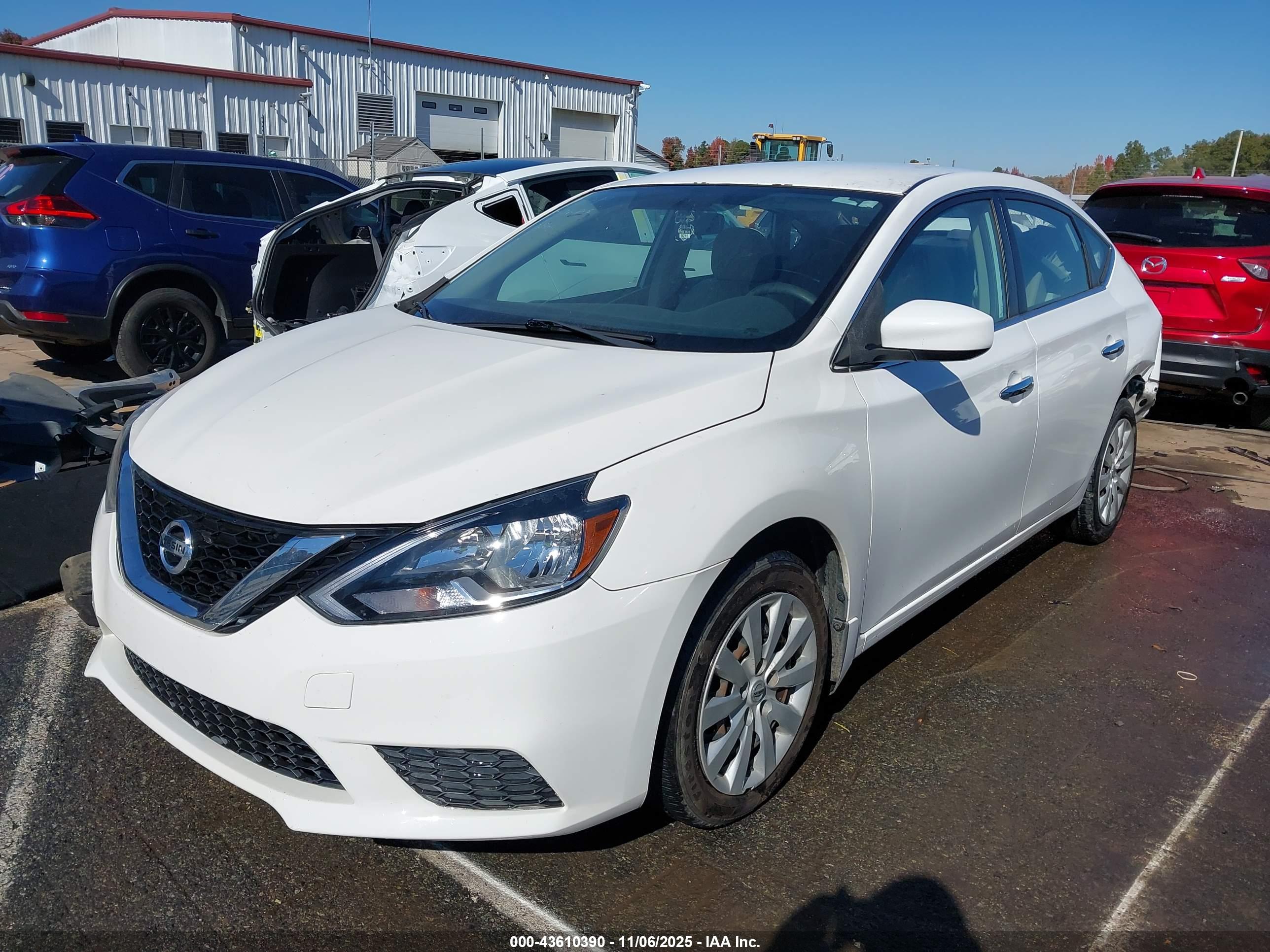NISSAN SENTRA image 2