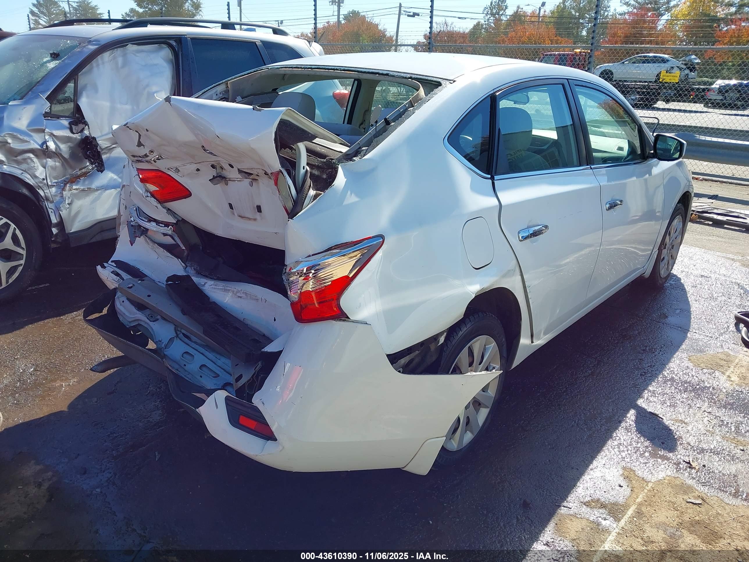 NISSAN SENTRA image 4