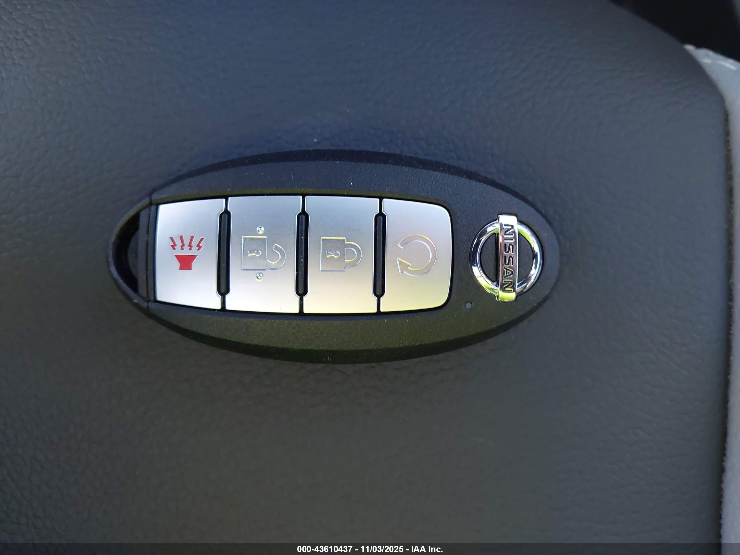 NISSAN KICKS image 11