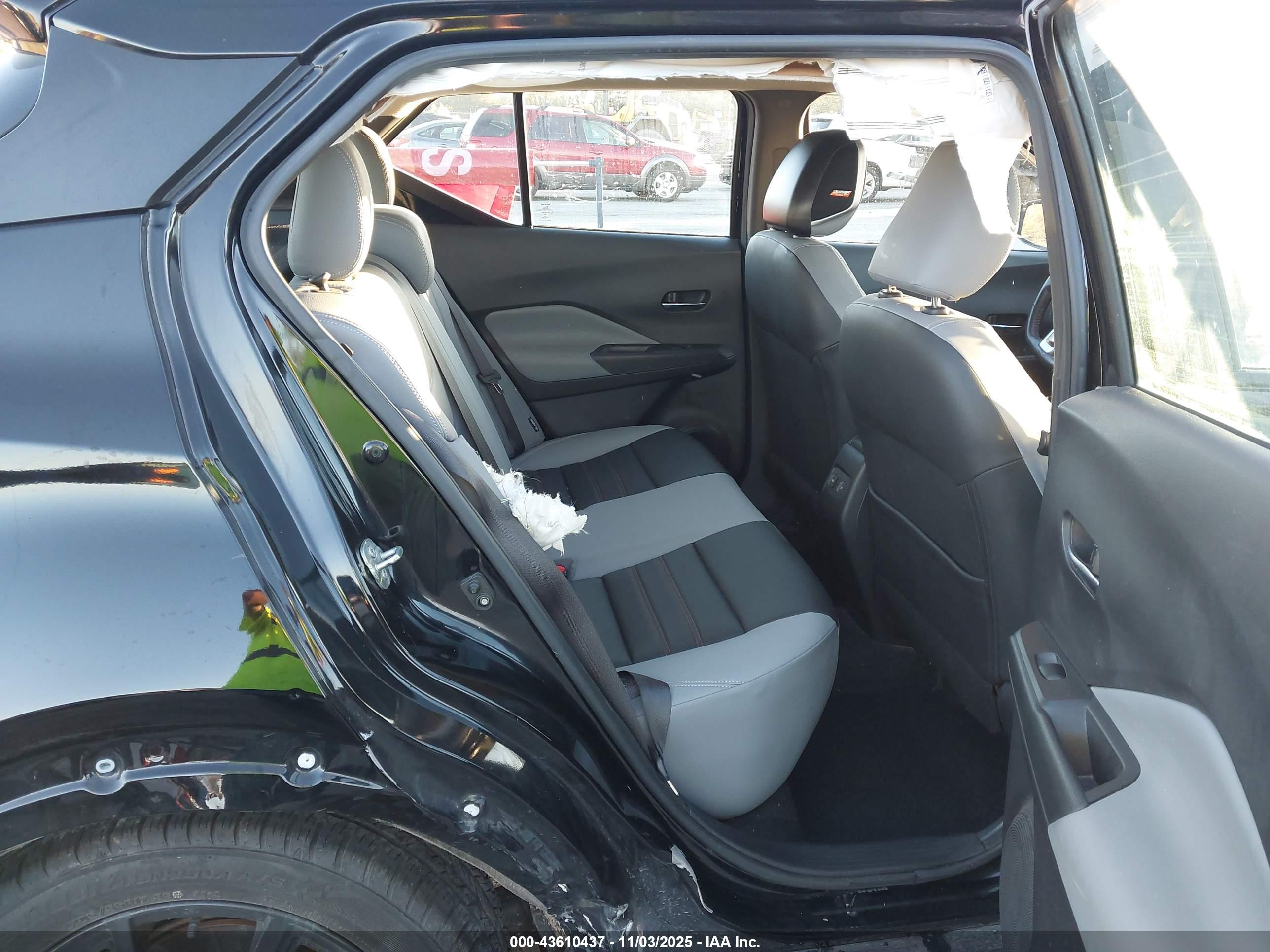 NISSAN KICKS image 8
