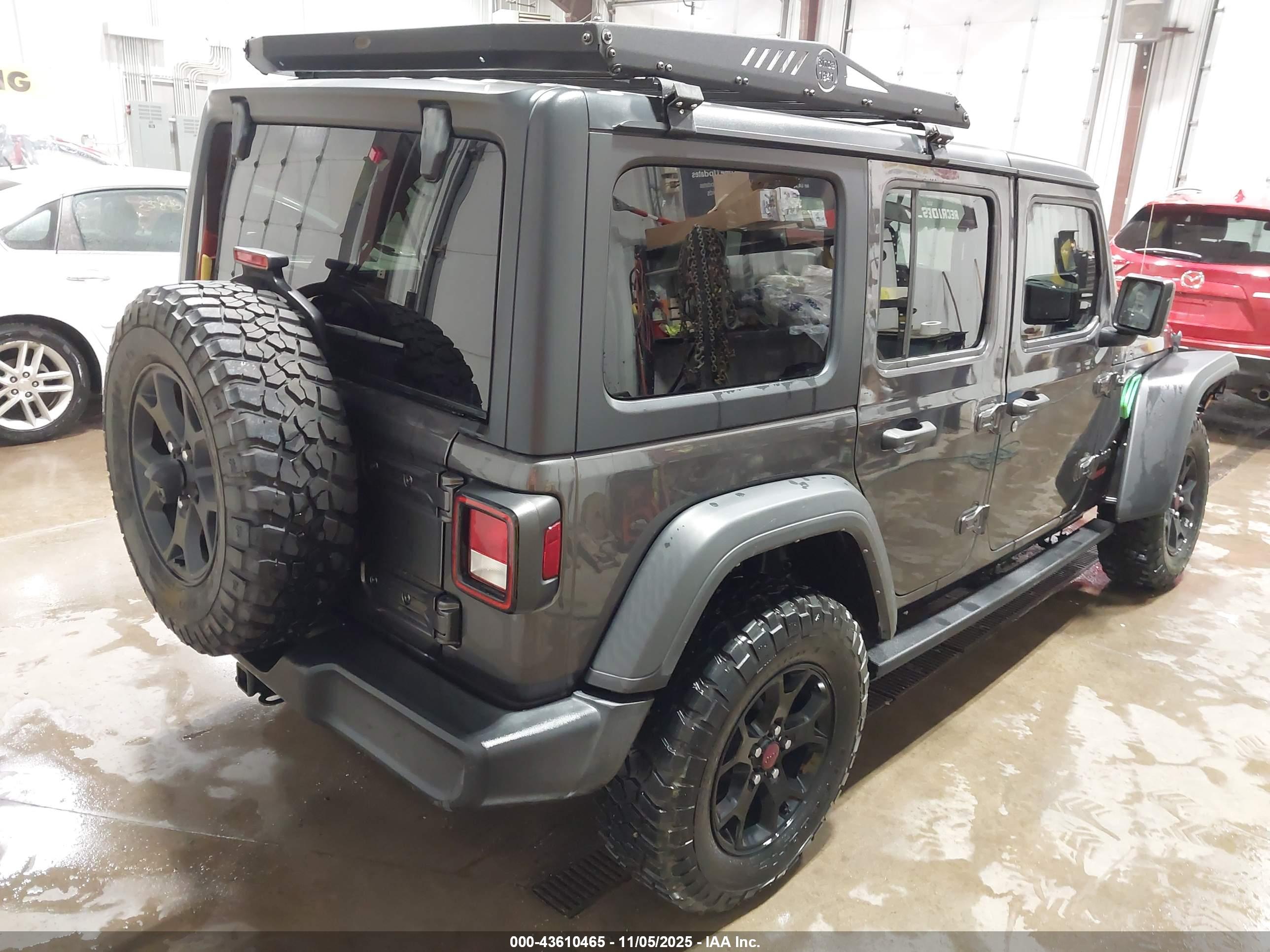 JEEP WRANGLER image 4