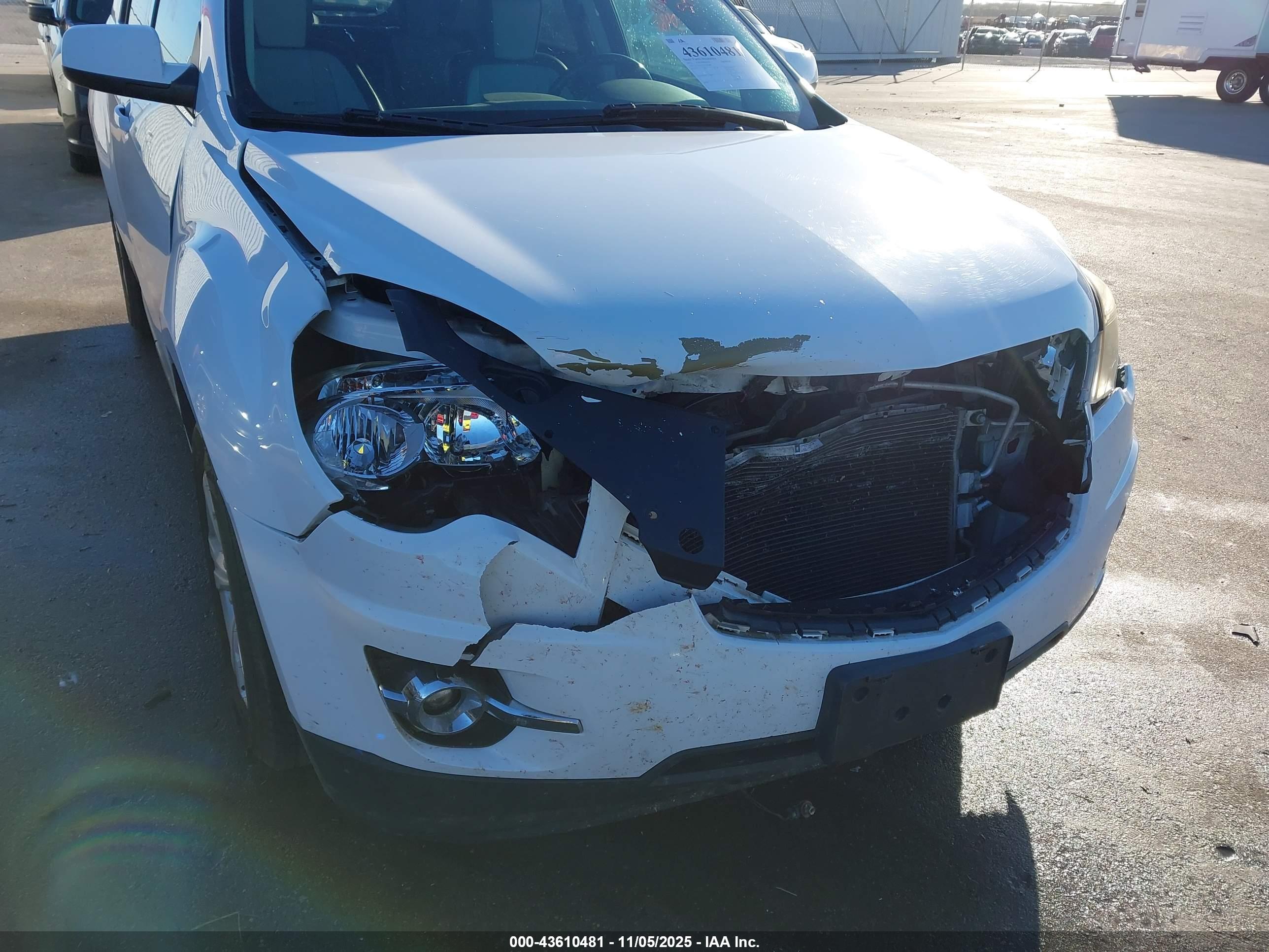 CHEVROLET EQUINOX image 6
