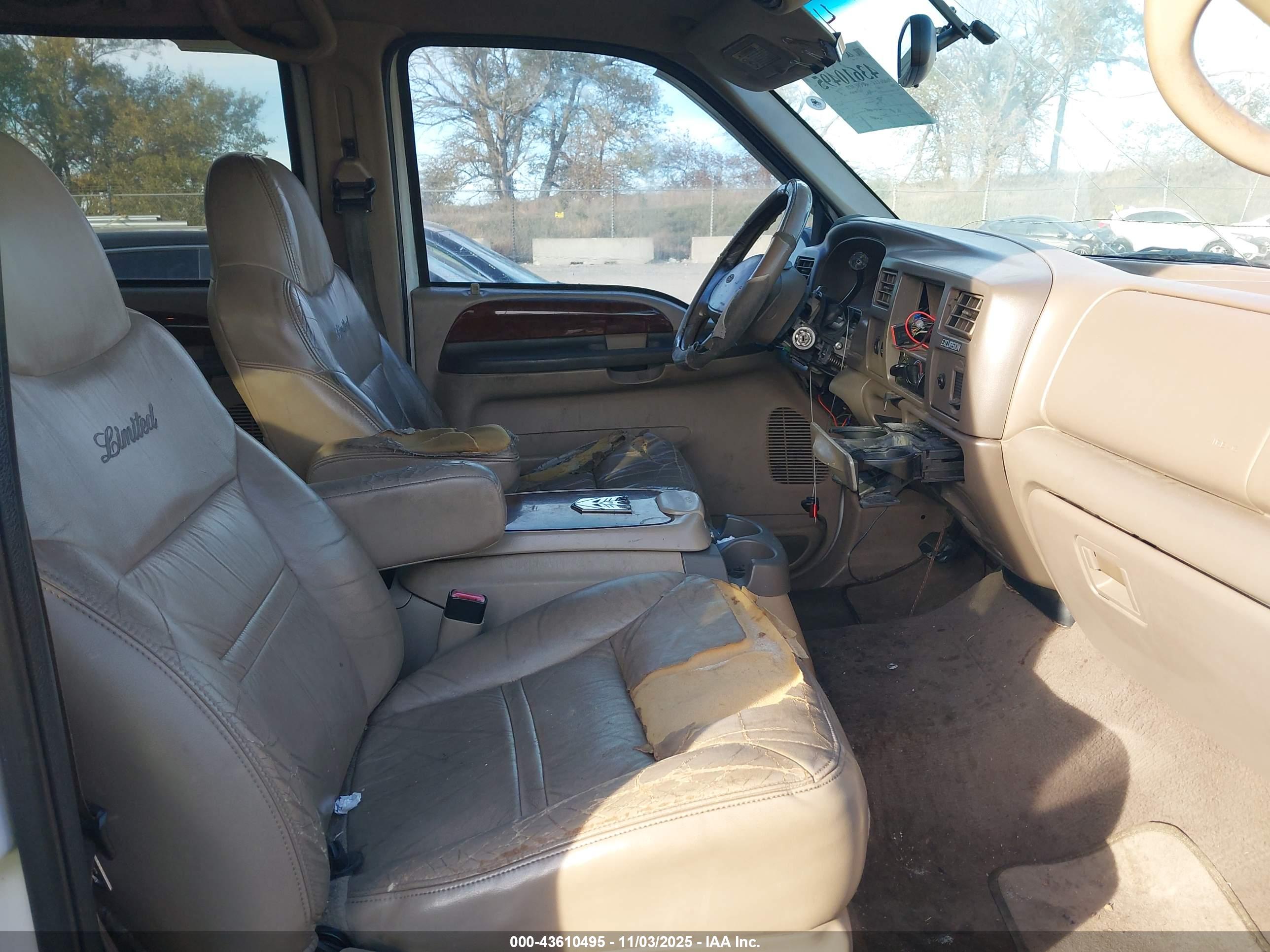 FORD EXCURSION image 5