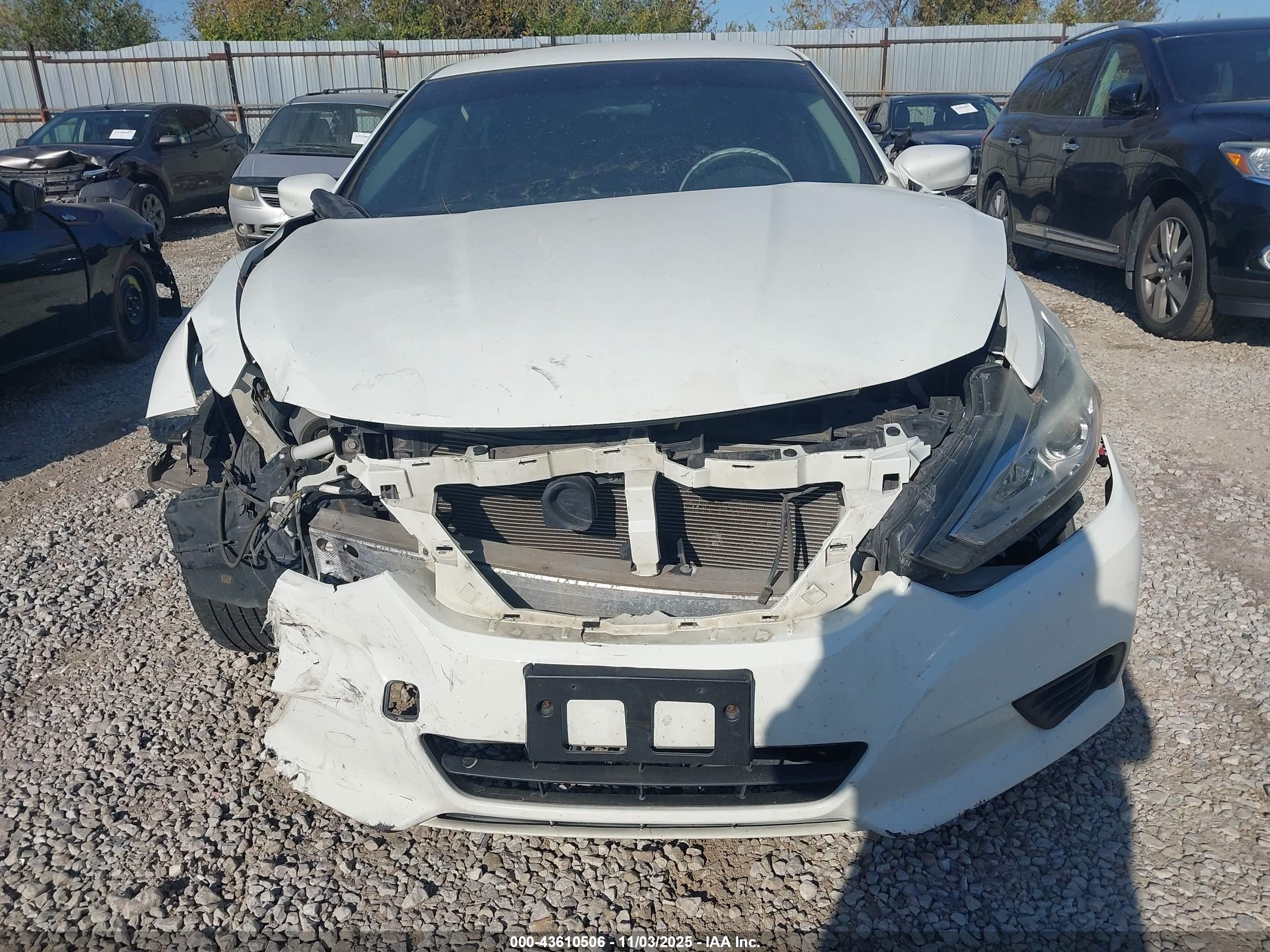 NISSAN ALTIMA image 6