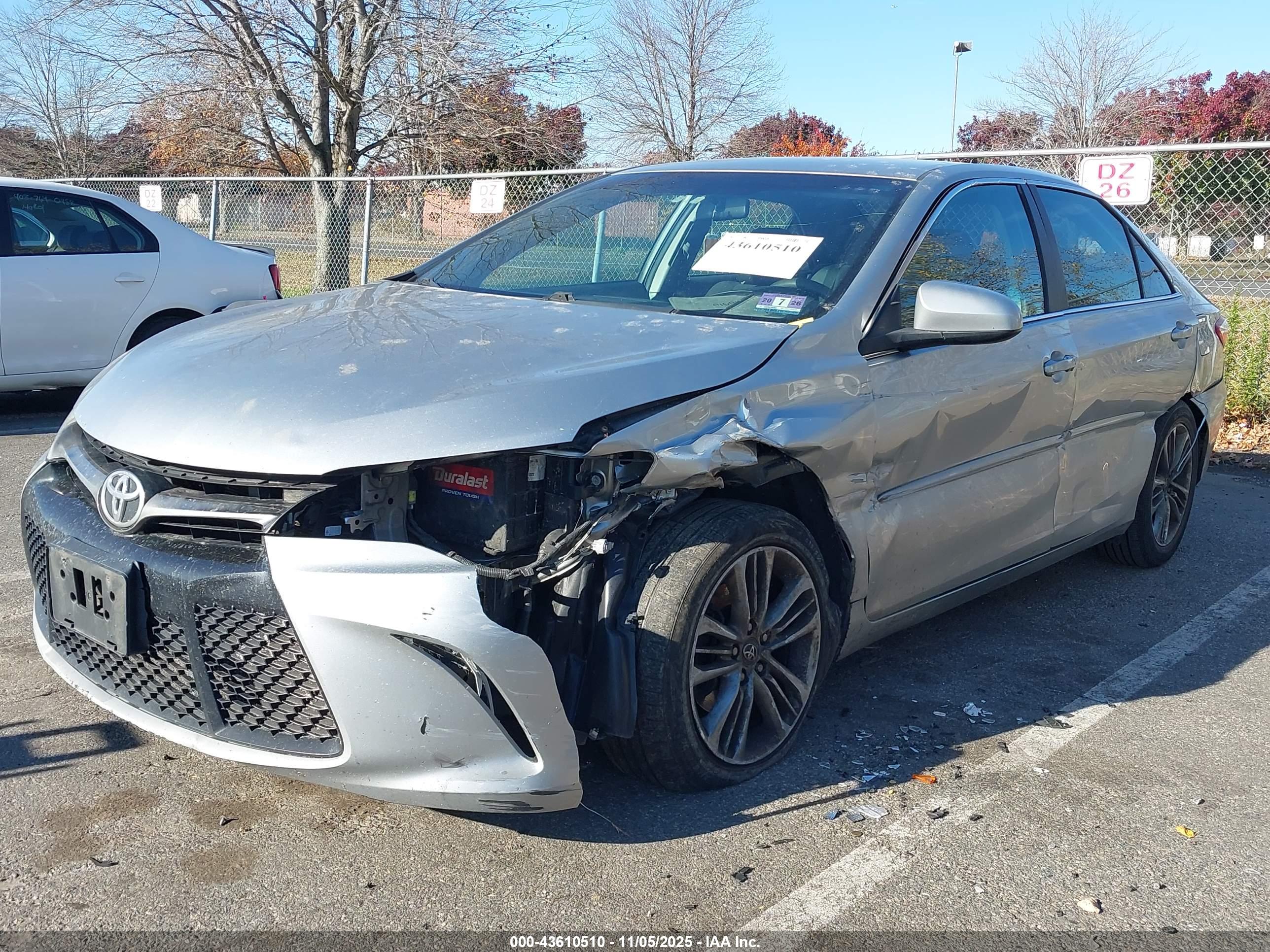 TOYOTA CAMRY image 2