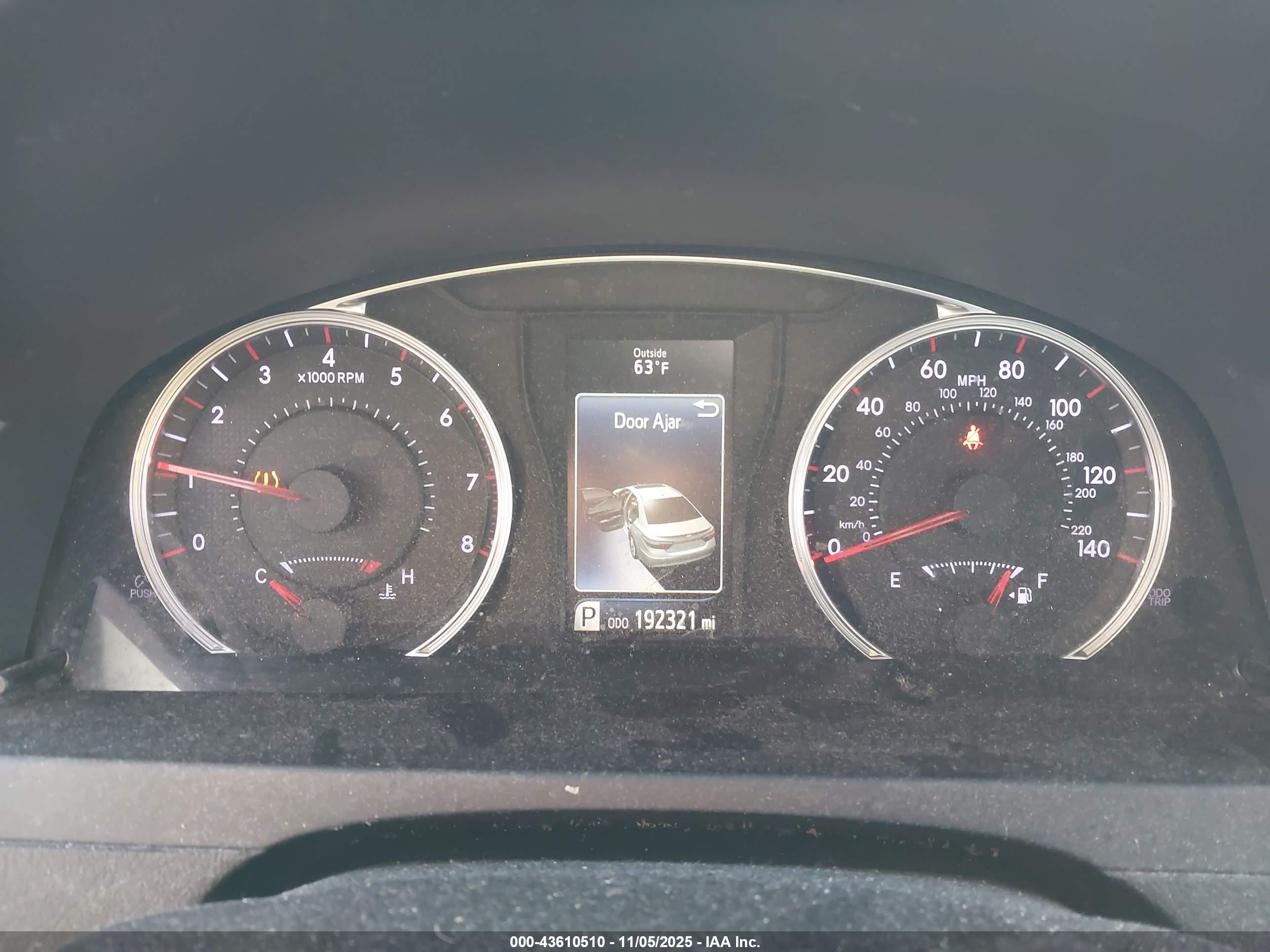 TOYOTA CAMRY image 7