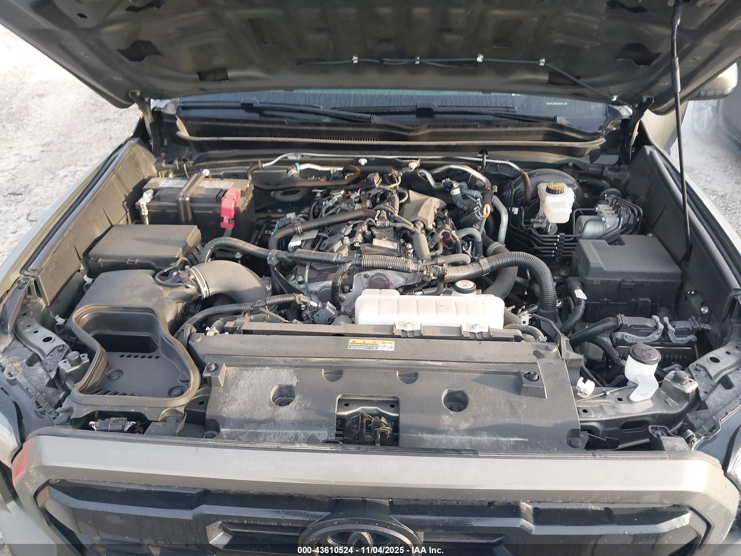 TOYOTA TACOMA image 10