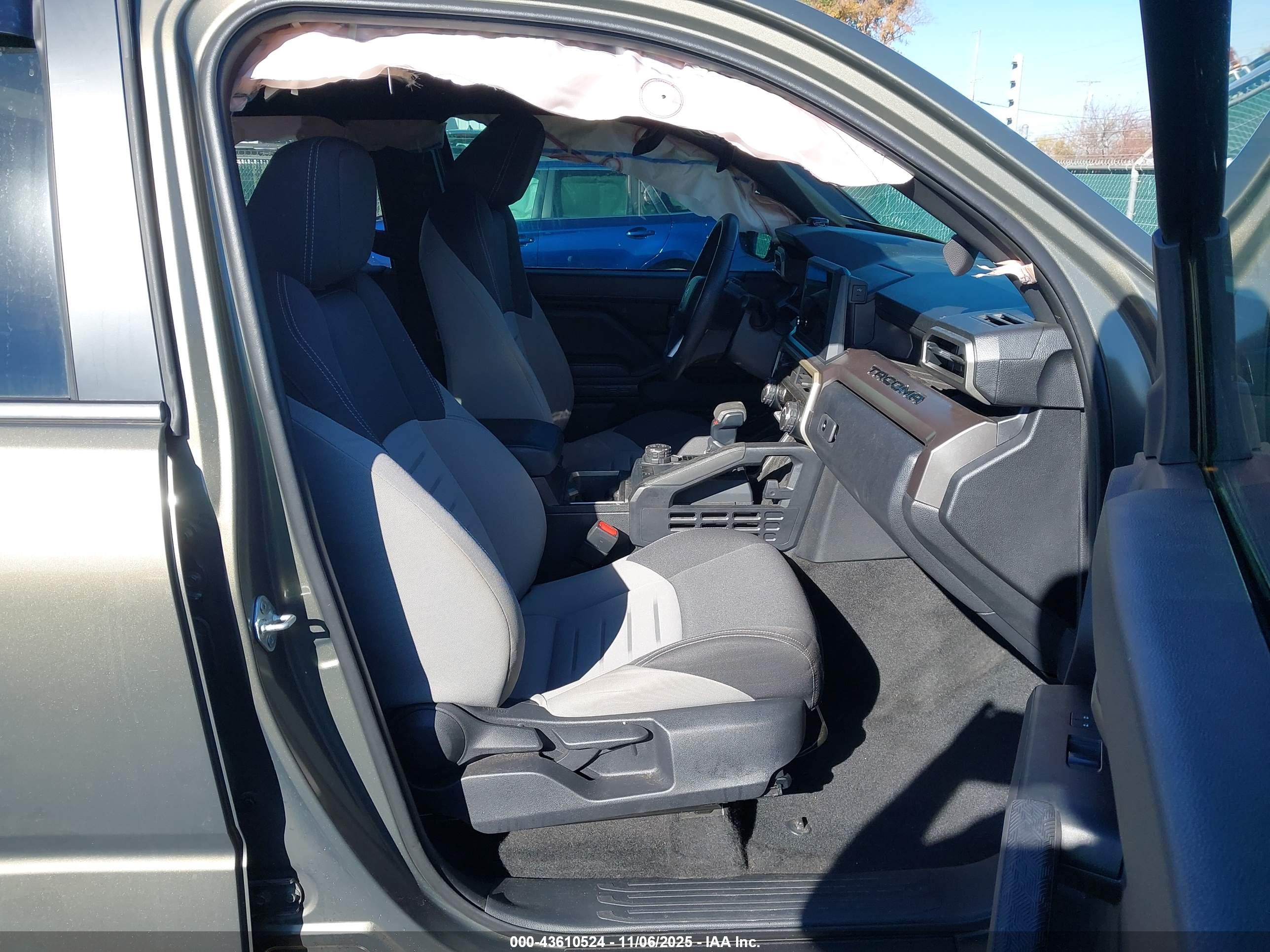 TOYOTA TACOMA image 5