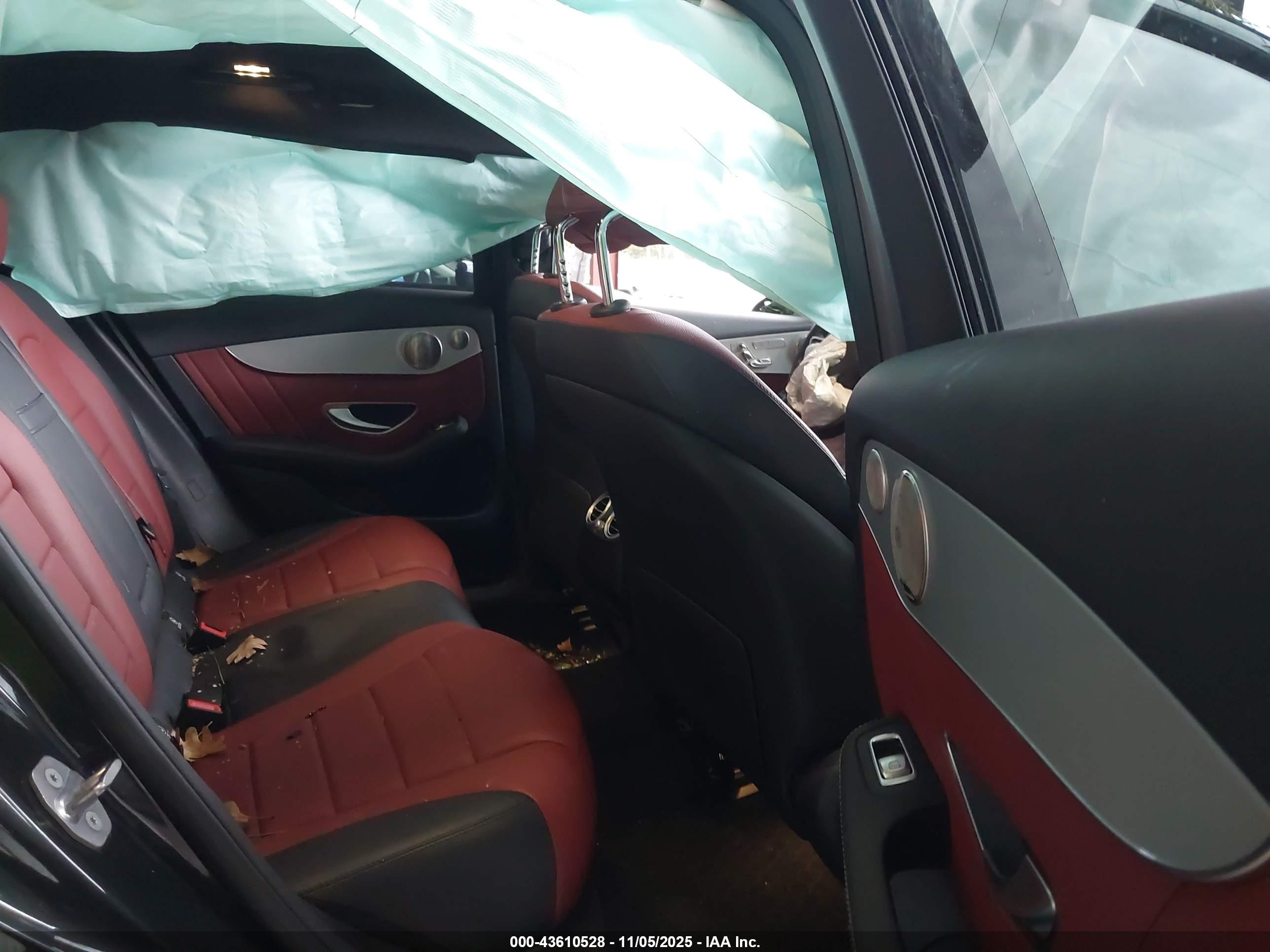 MERCEDES-BENZ GLC image 8