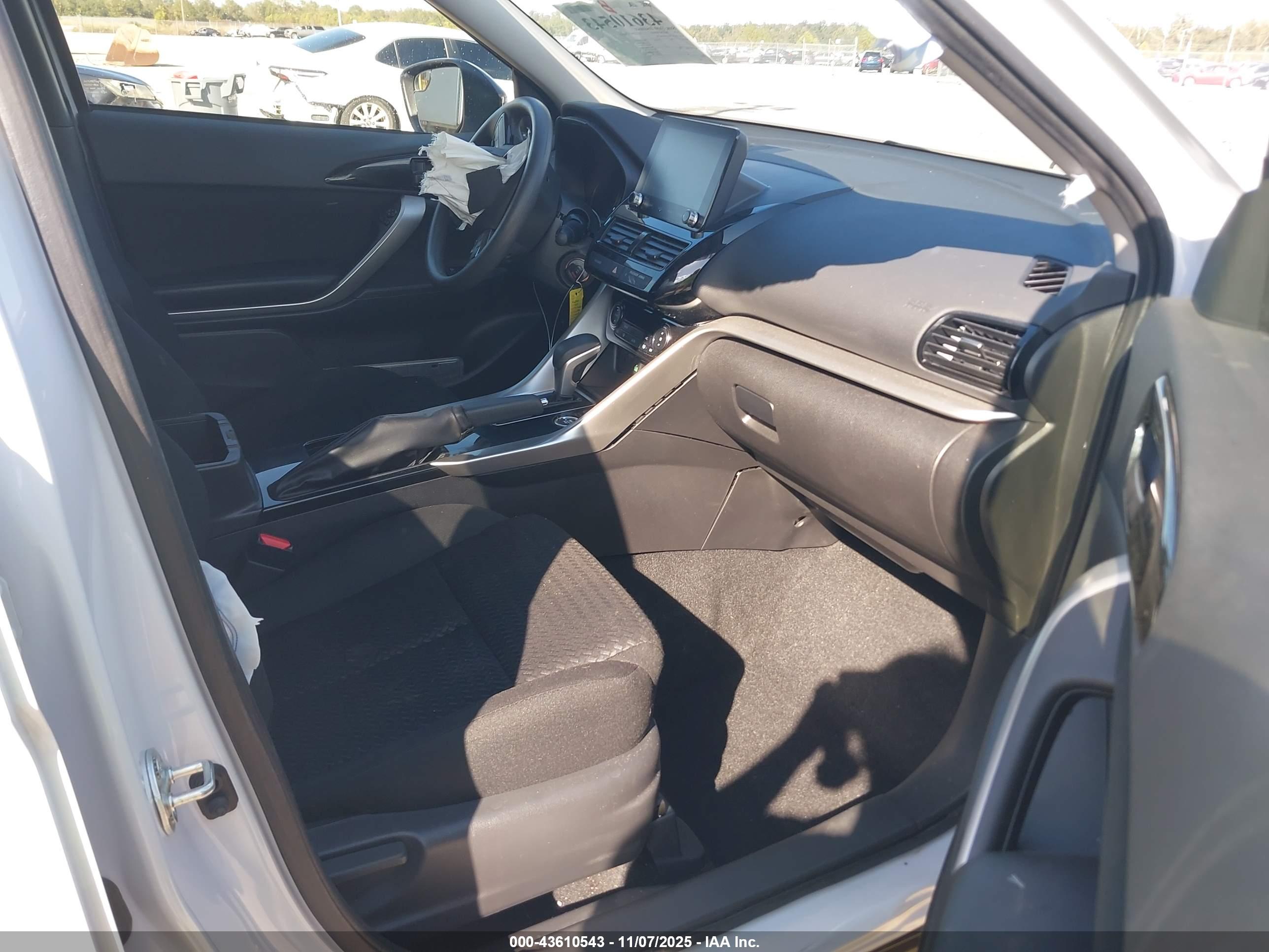 MITSUBISHI ECLIPSE image 5