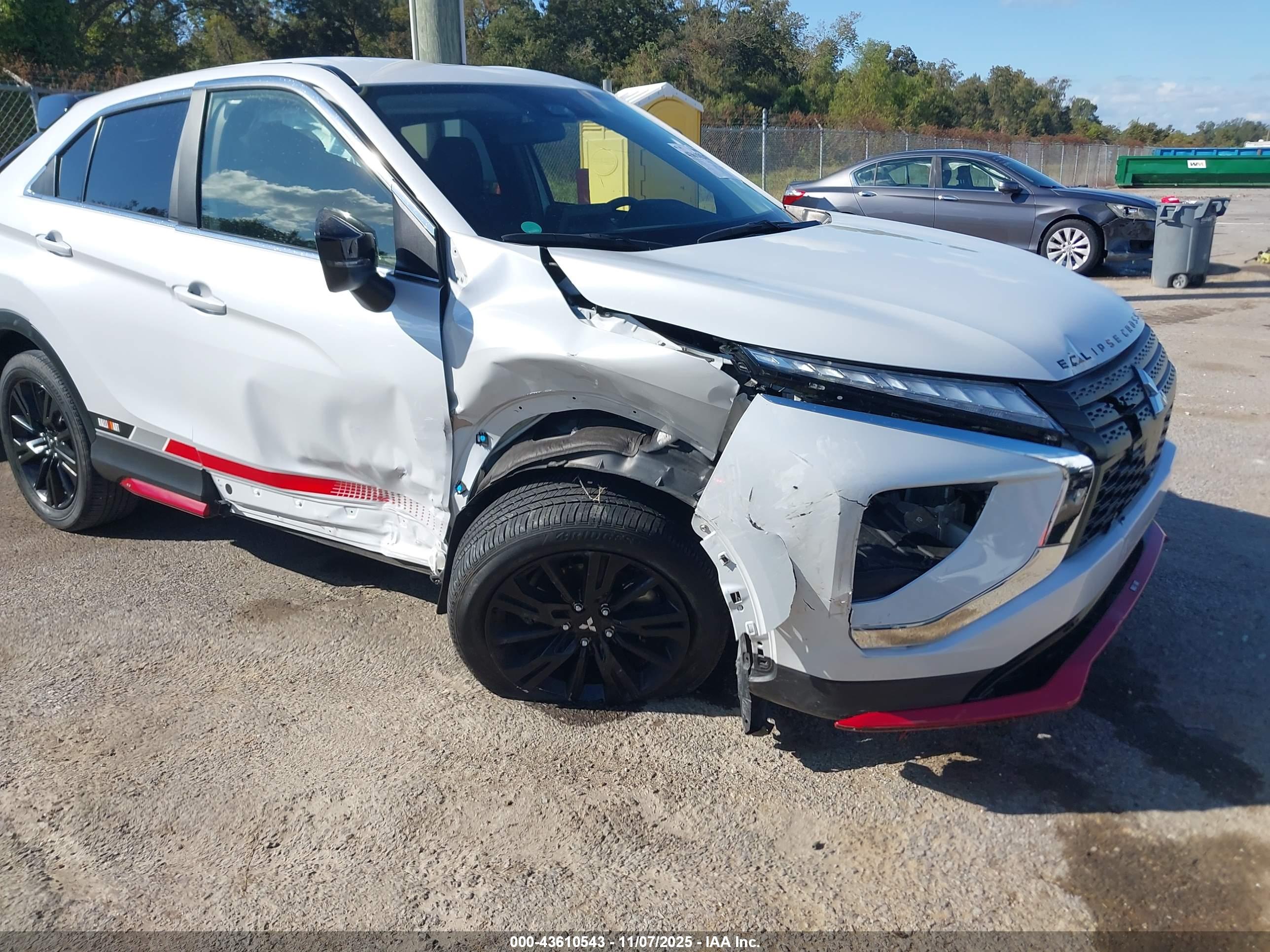 MITSUBISHI ECLIPSE image 6
