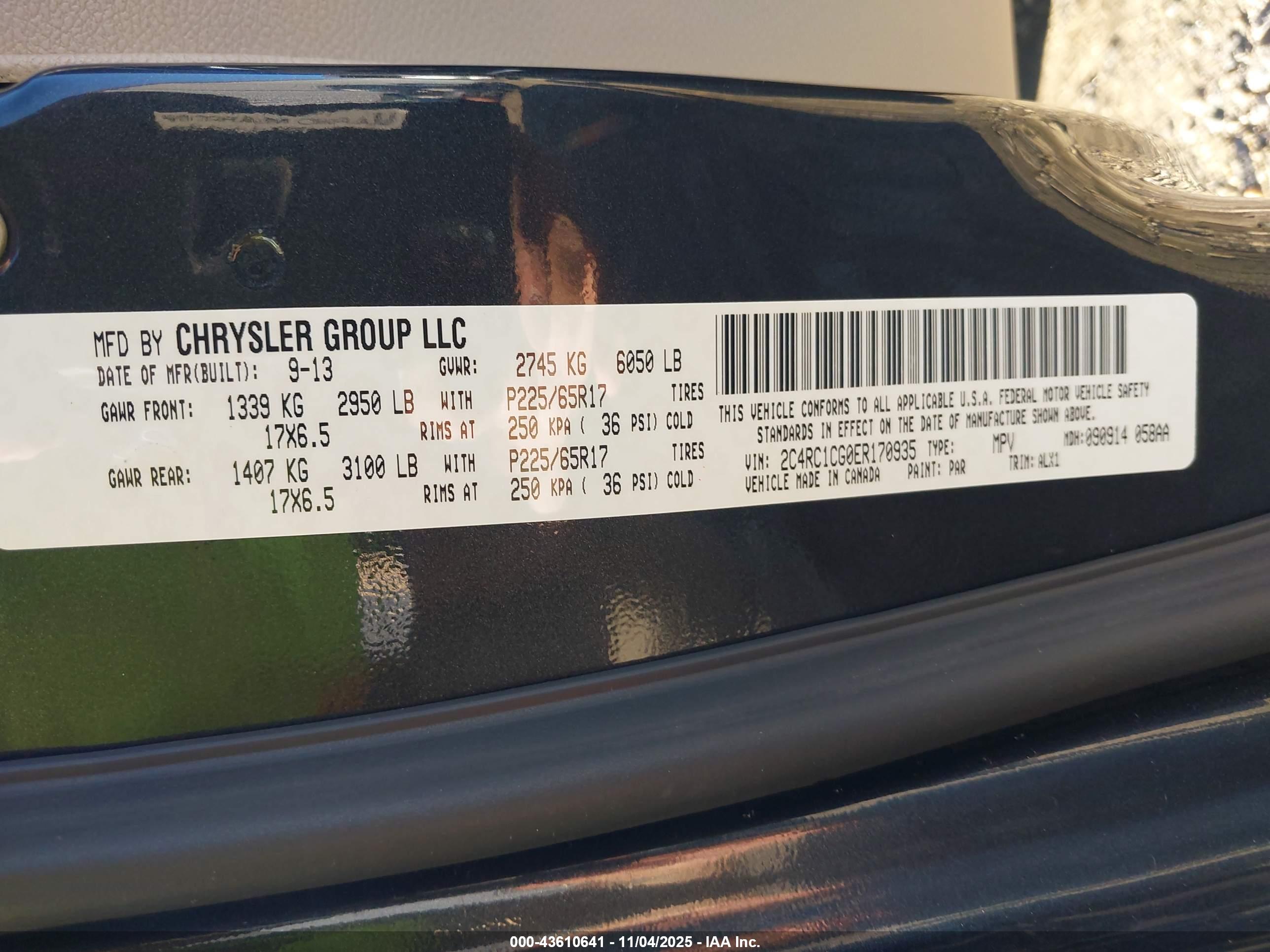 CHRYSLER TOWN image 9