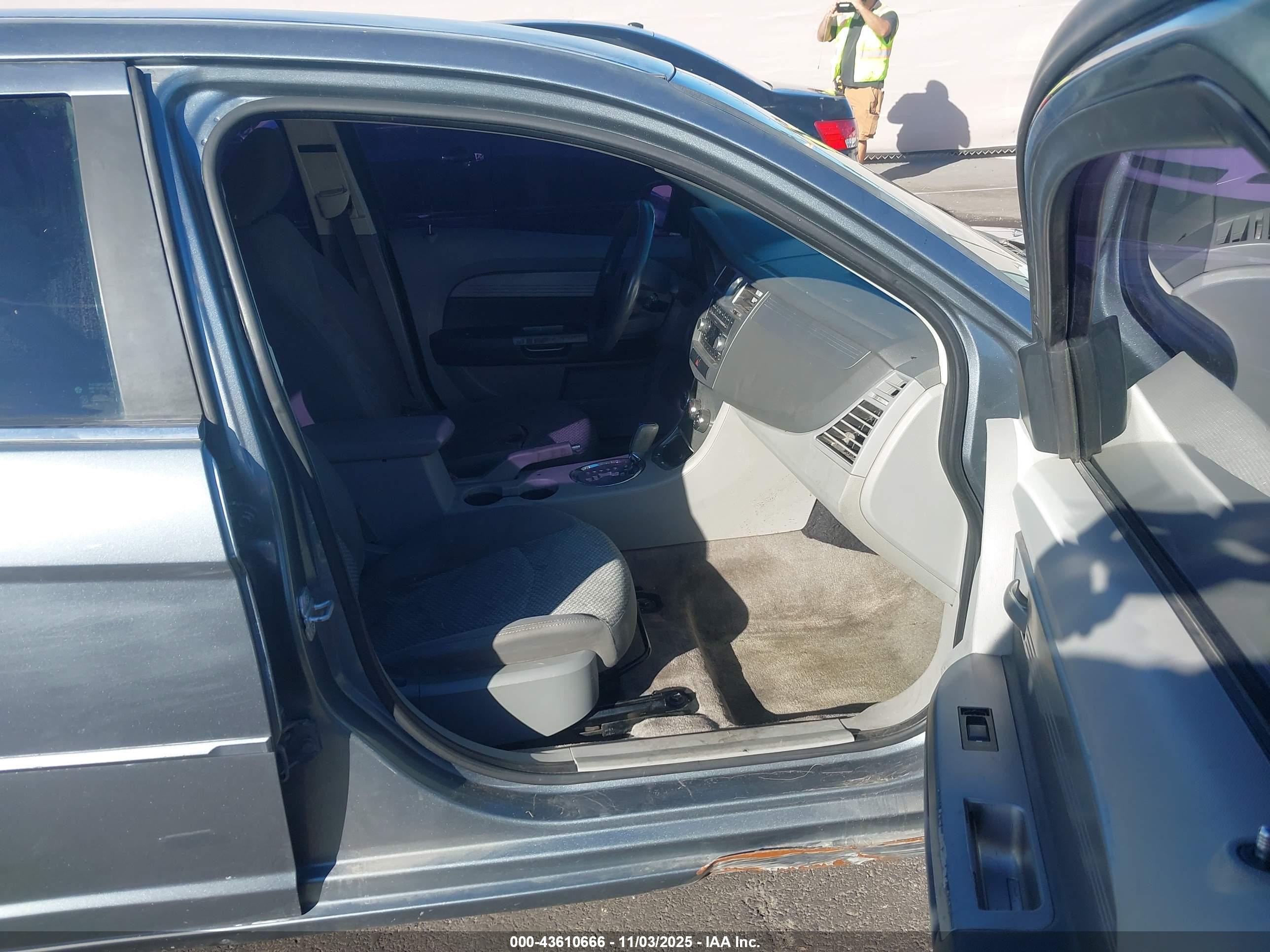 CHRYSLER SEBRING image 5