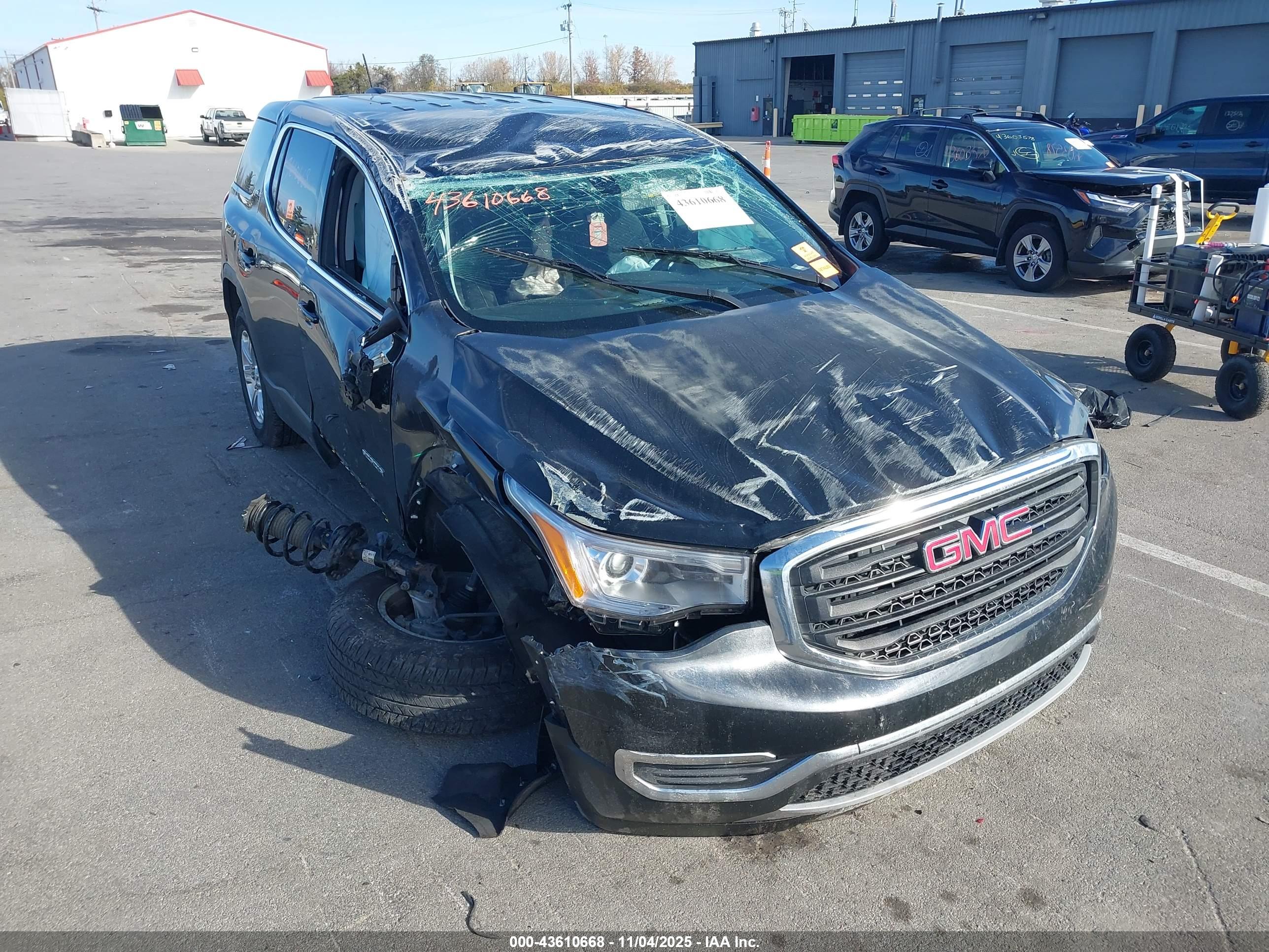 GMC ACADIA image 6