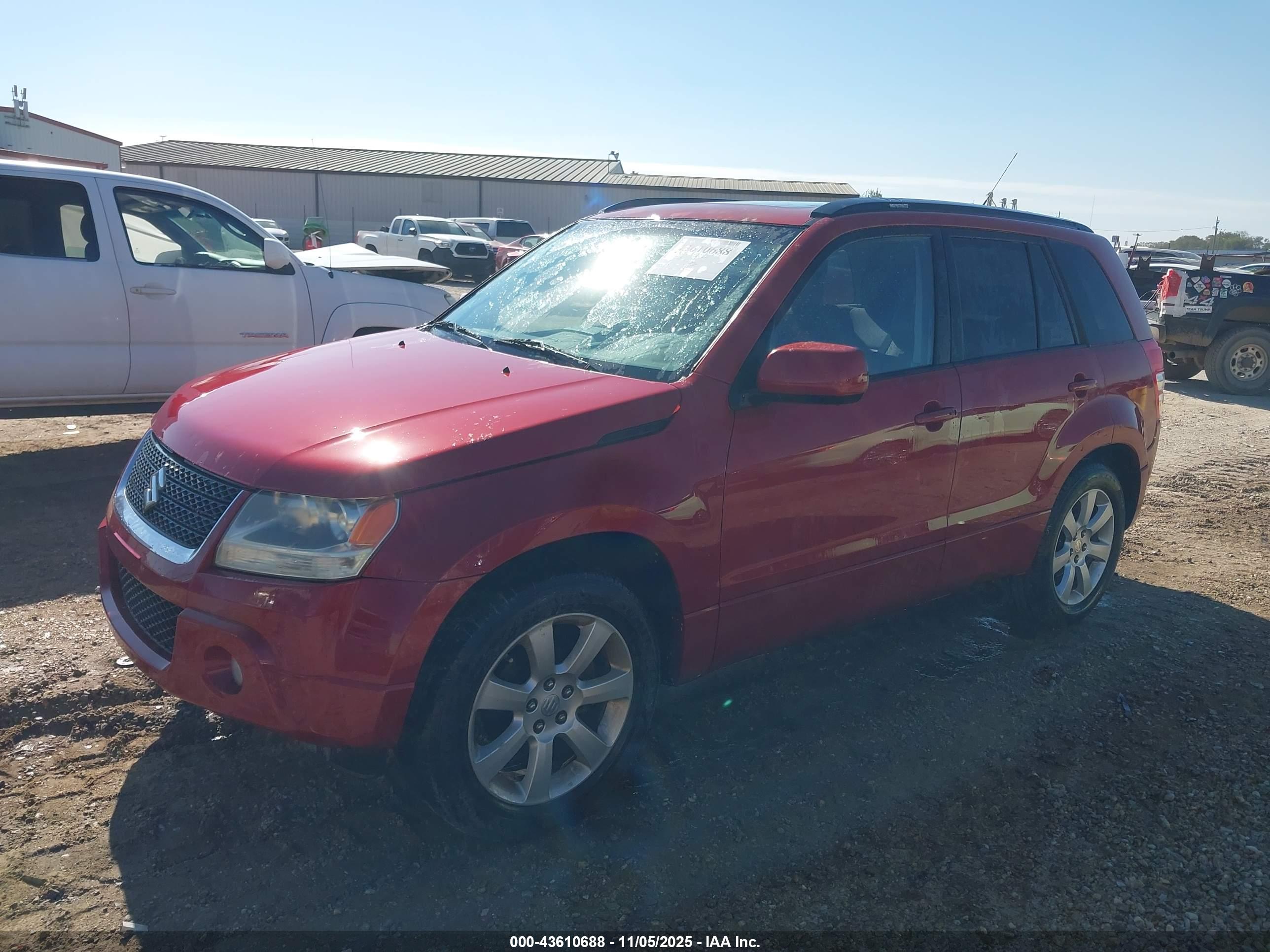 SUZUKI GRAND image 2