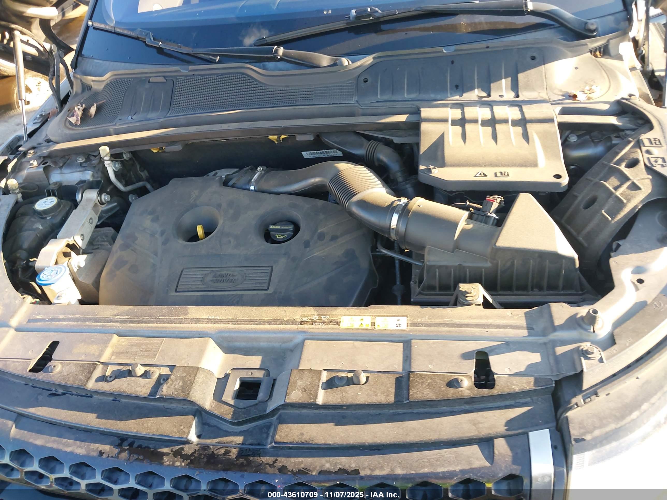 LAND ROVER image 10