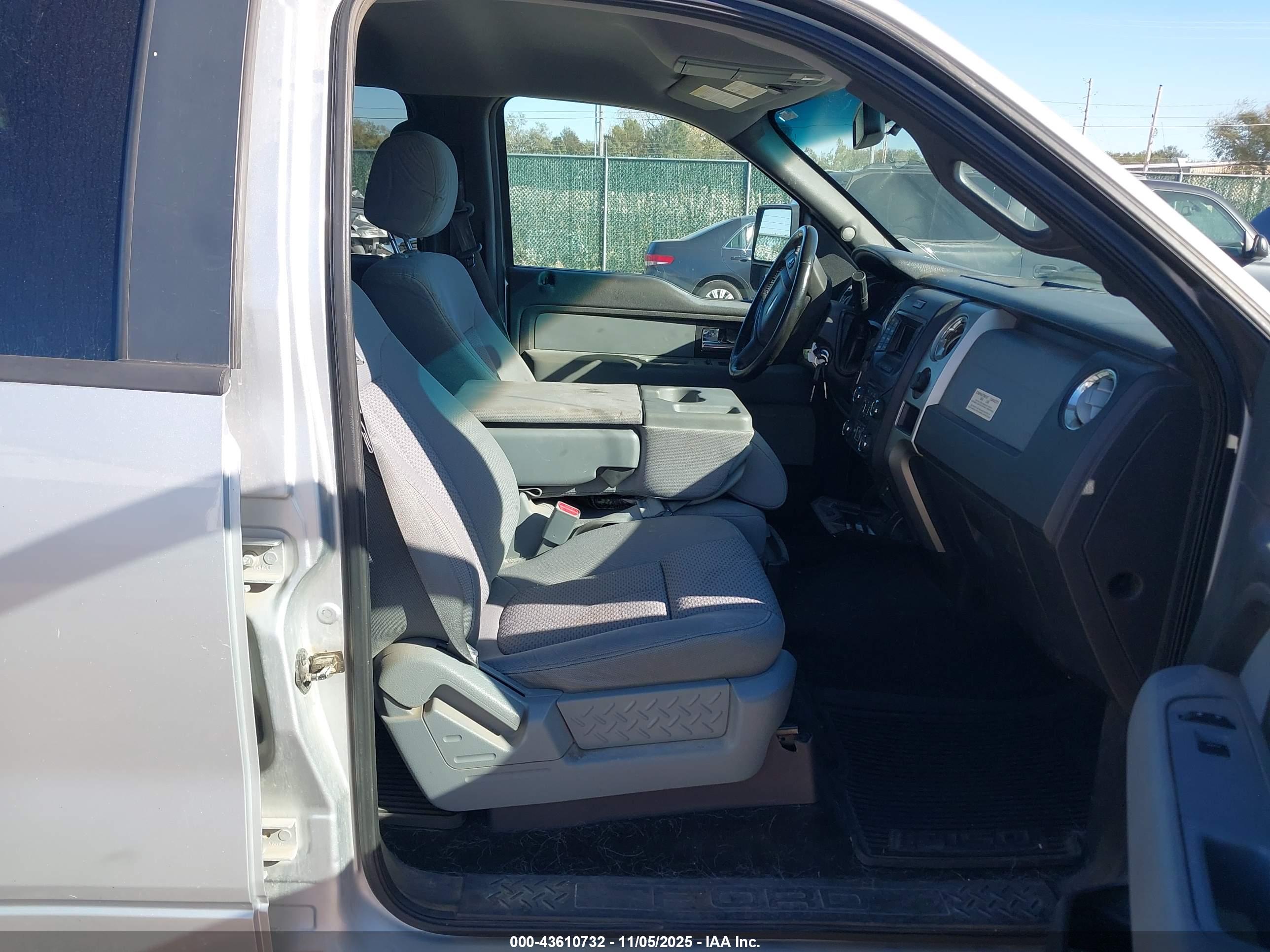 FORD F-150 image 5