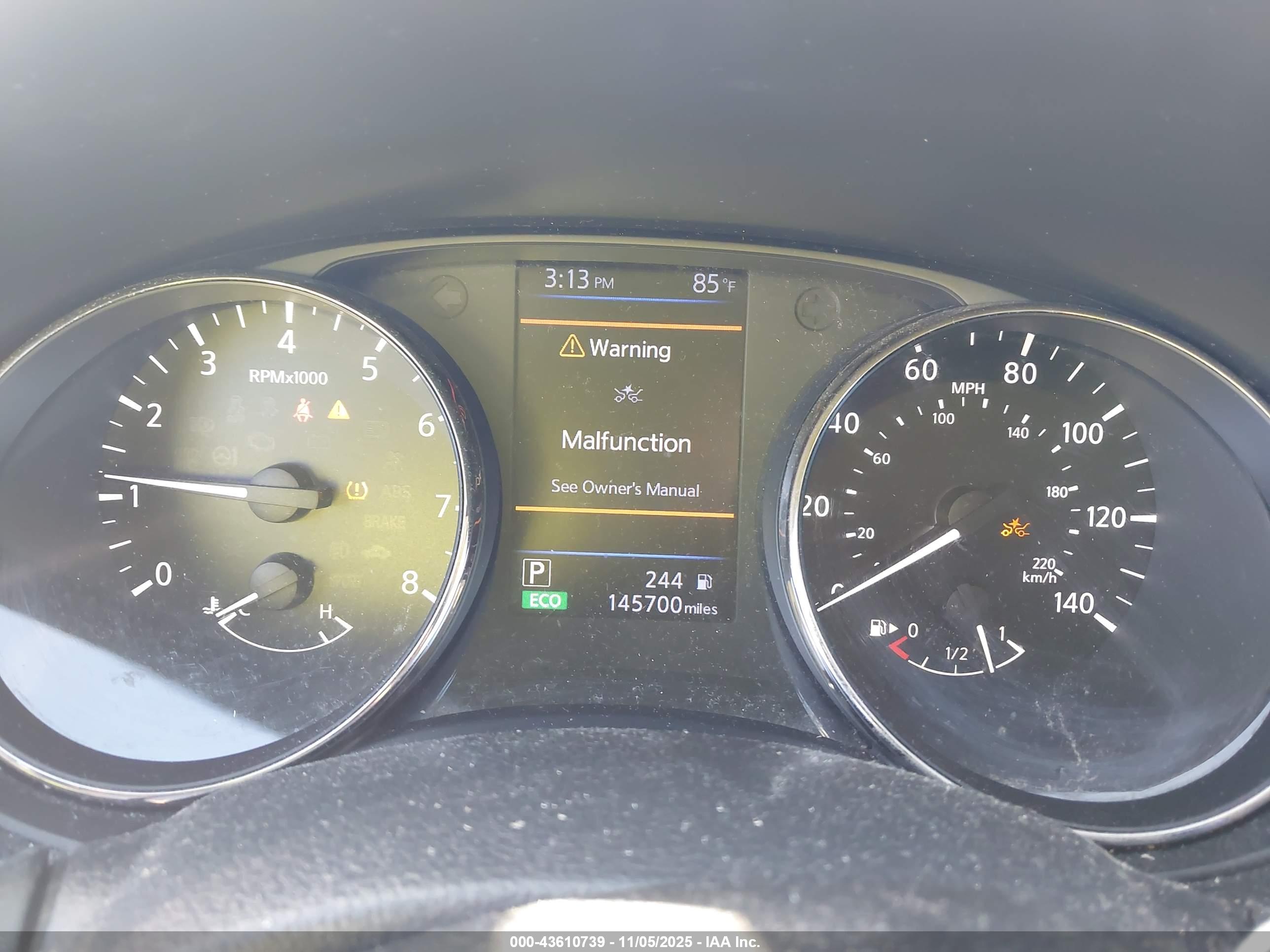 NISSAN ROGUE image 7