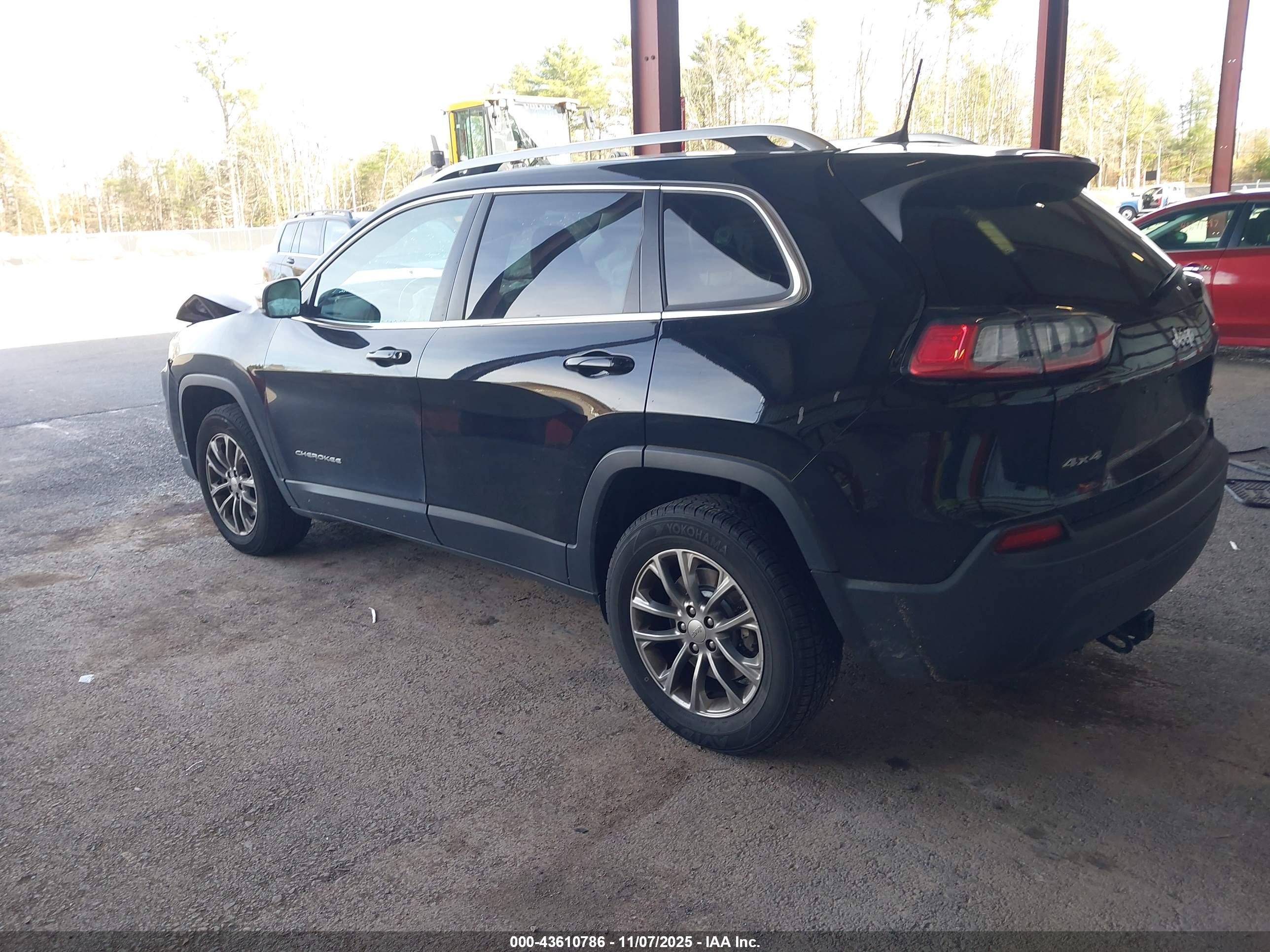 JEEP CHEROKEE image 3