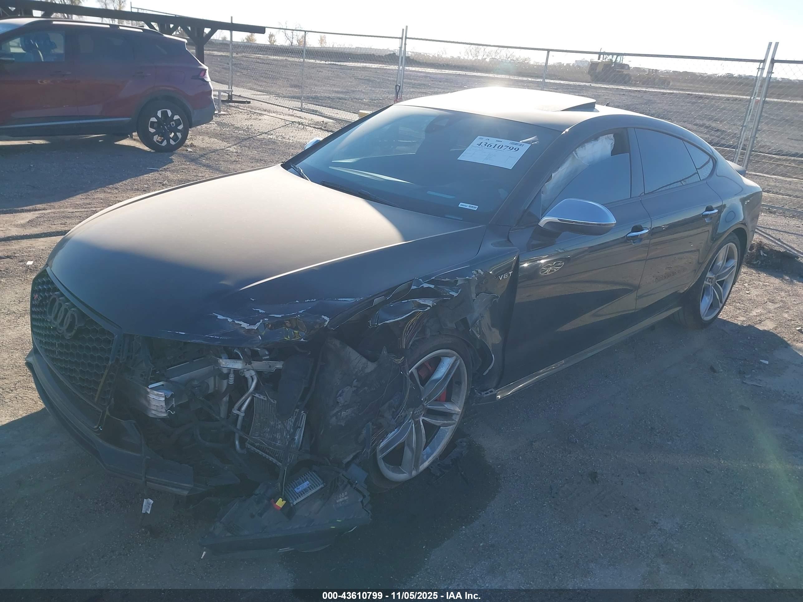 AUDI S7 image 2