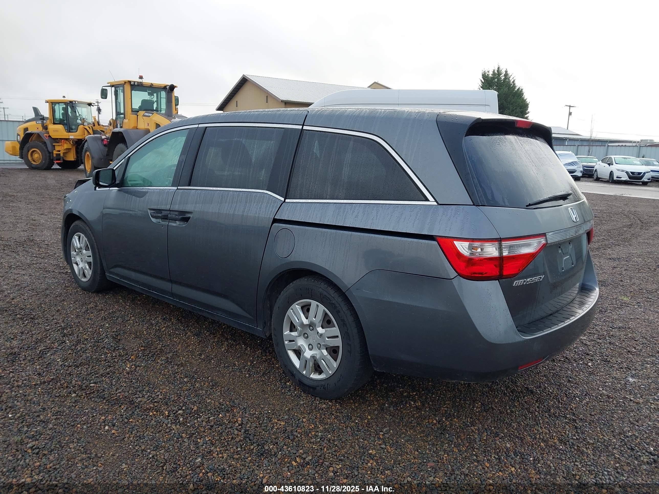HONDA ODYSSEY image 3