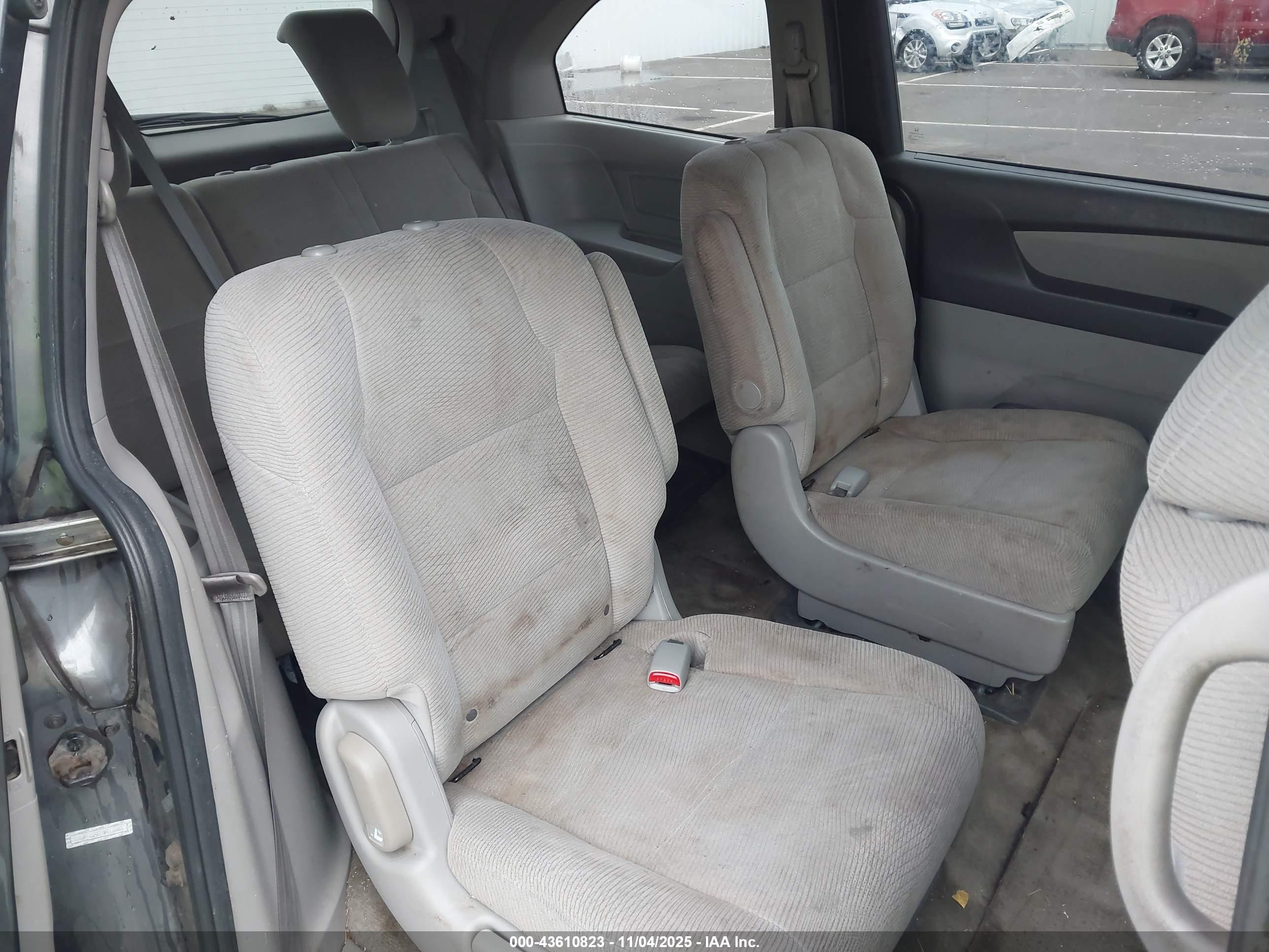 HONDA ODYSSEY image 8