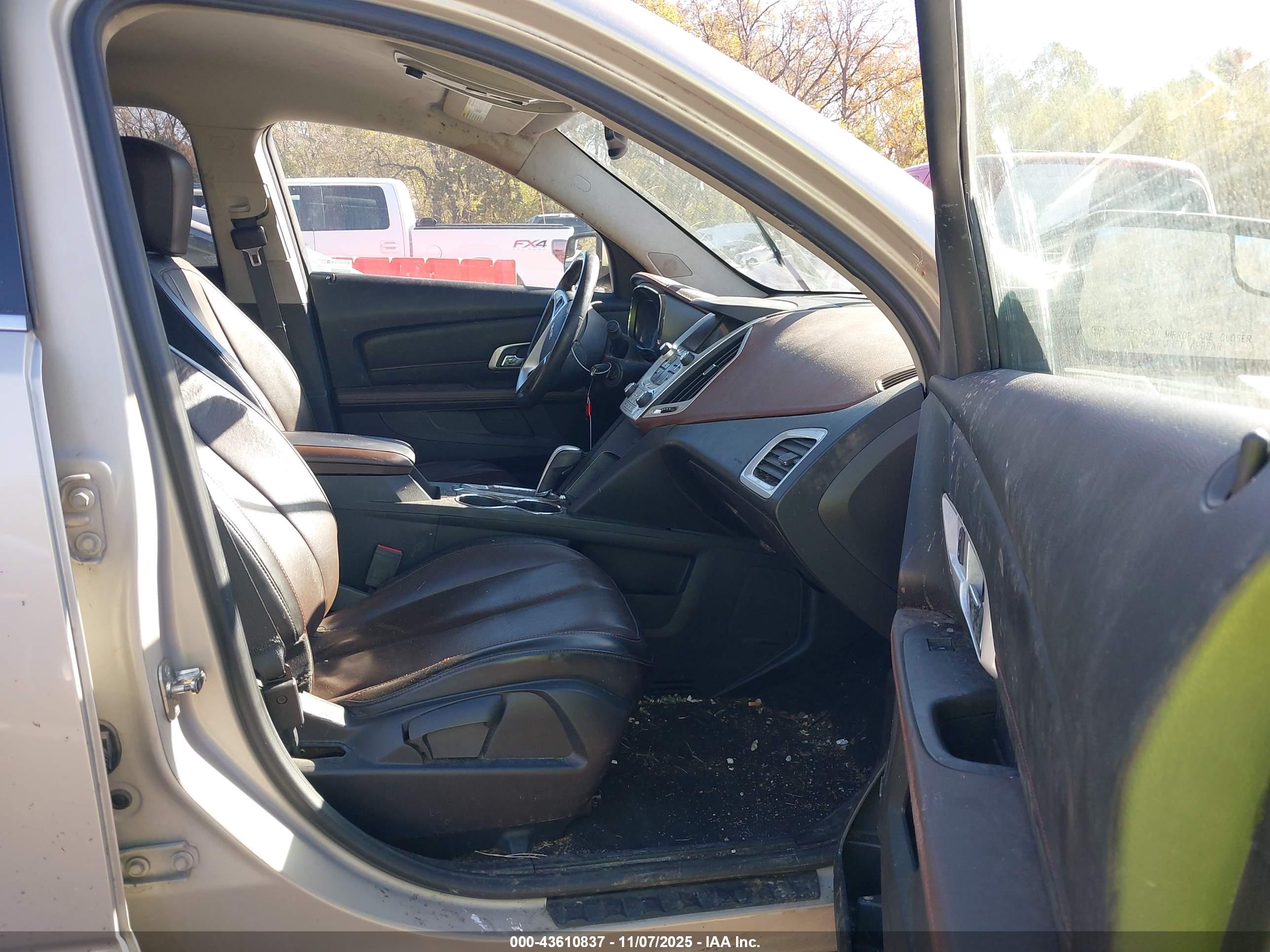 GMC TERRAIN image 5