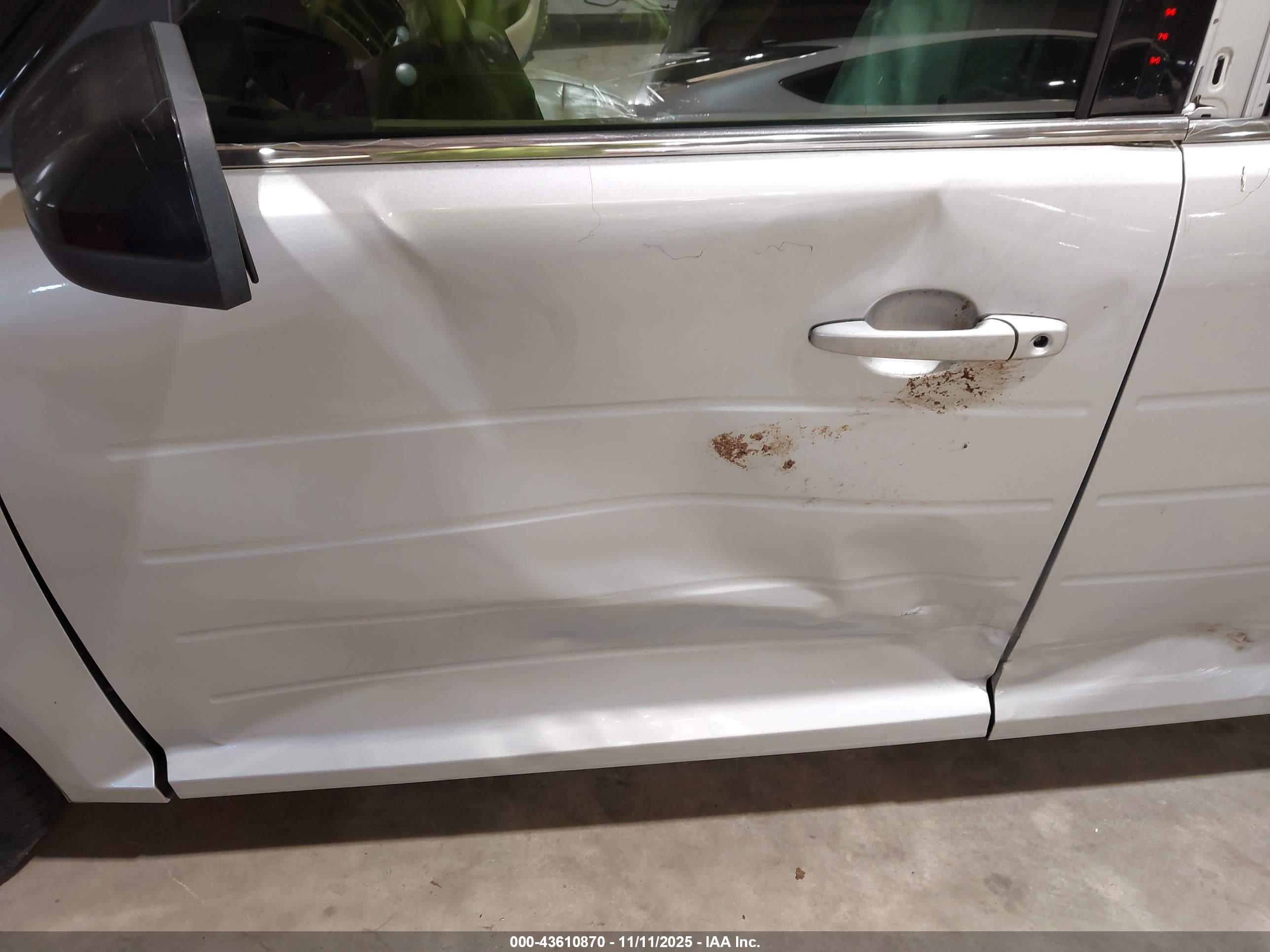 FORD FLEX image 6