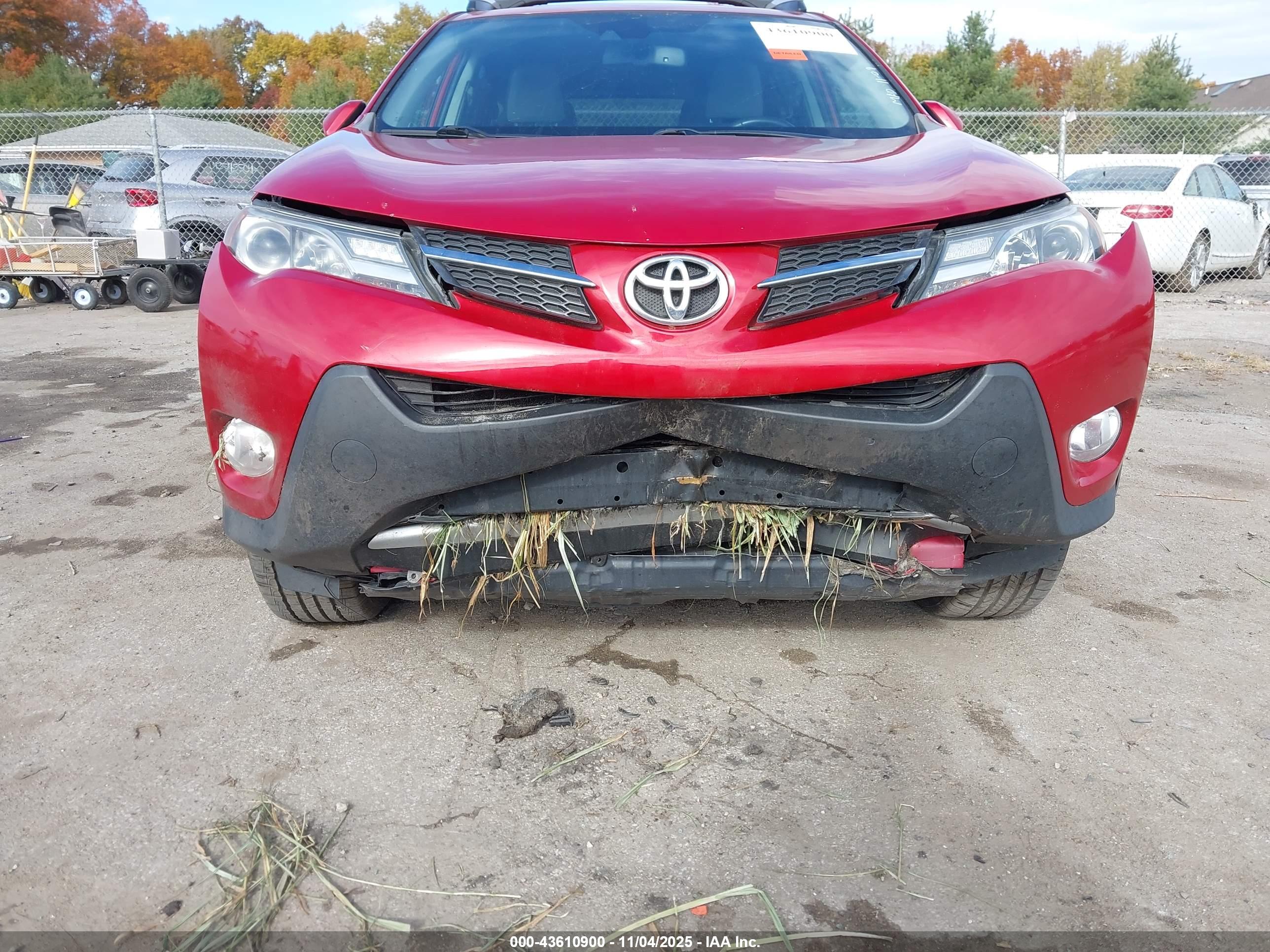TOYOTA RAV4 image 6