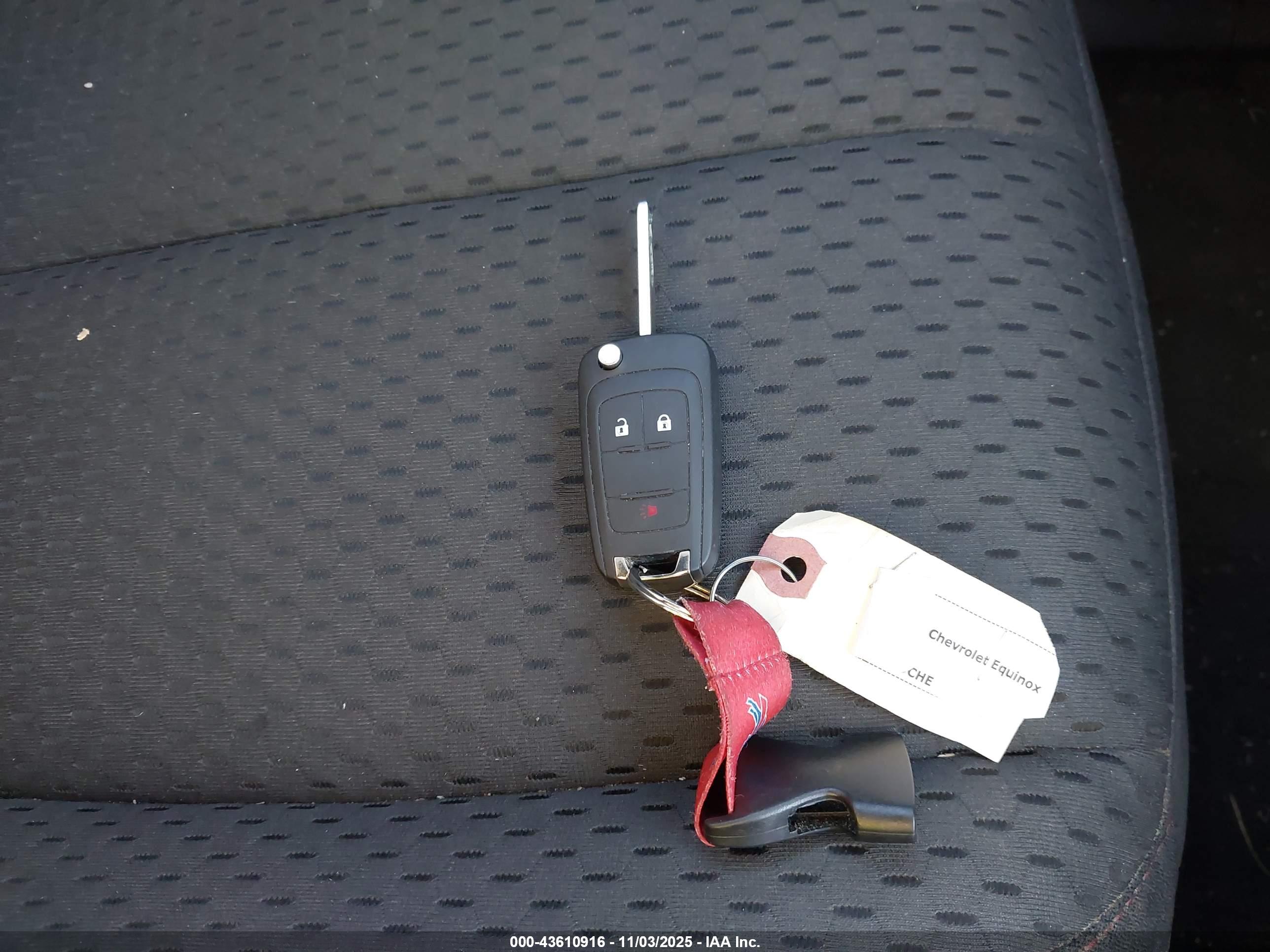 CHEVROLET EQUINOX image 11