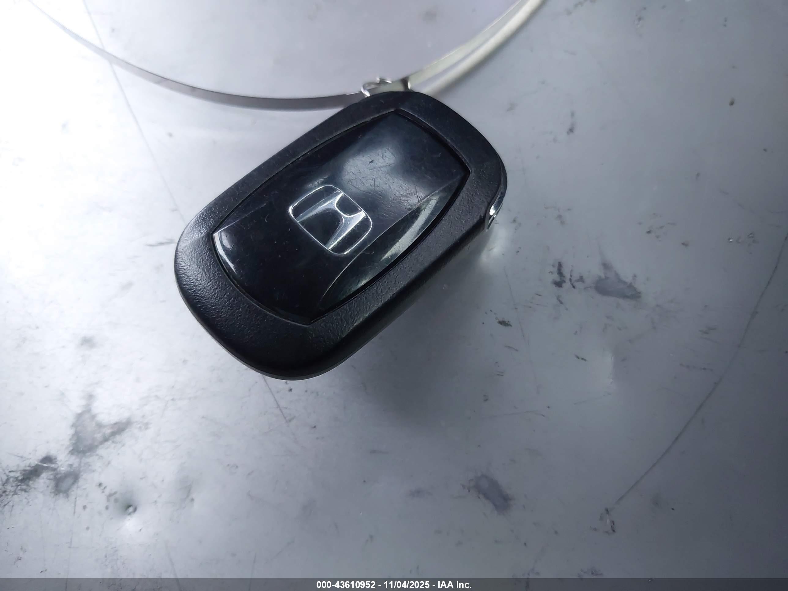 HONDA CIVIC image 11