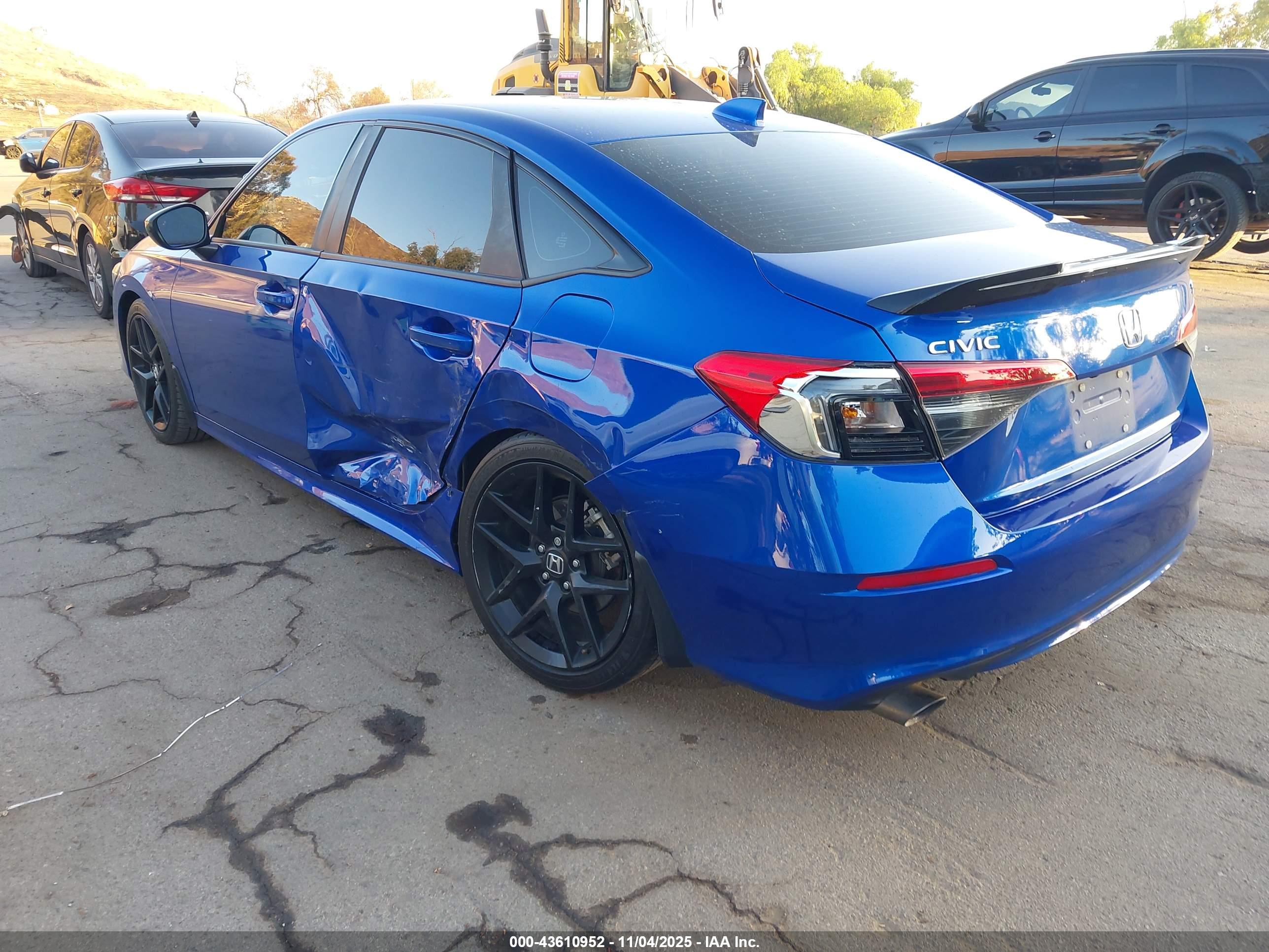 HONDA CIVIC image 3