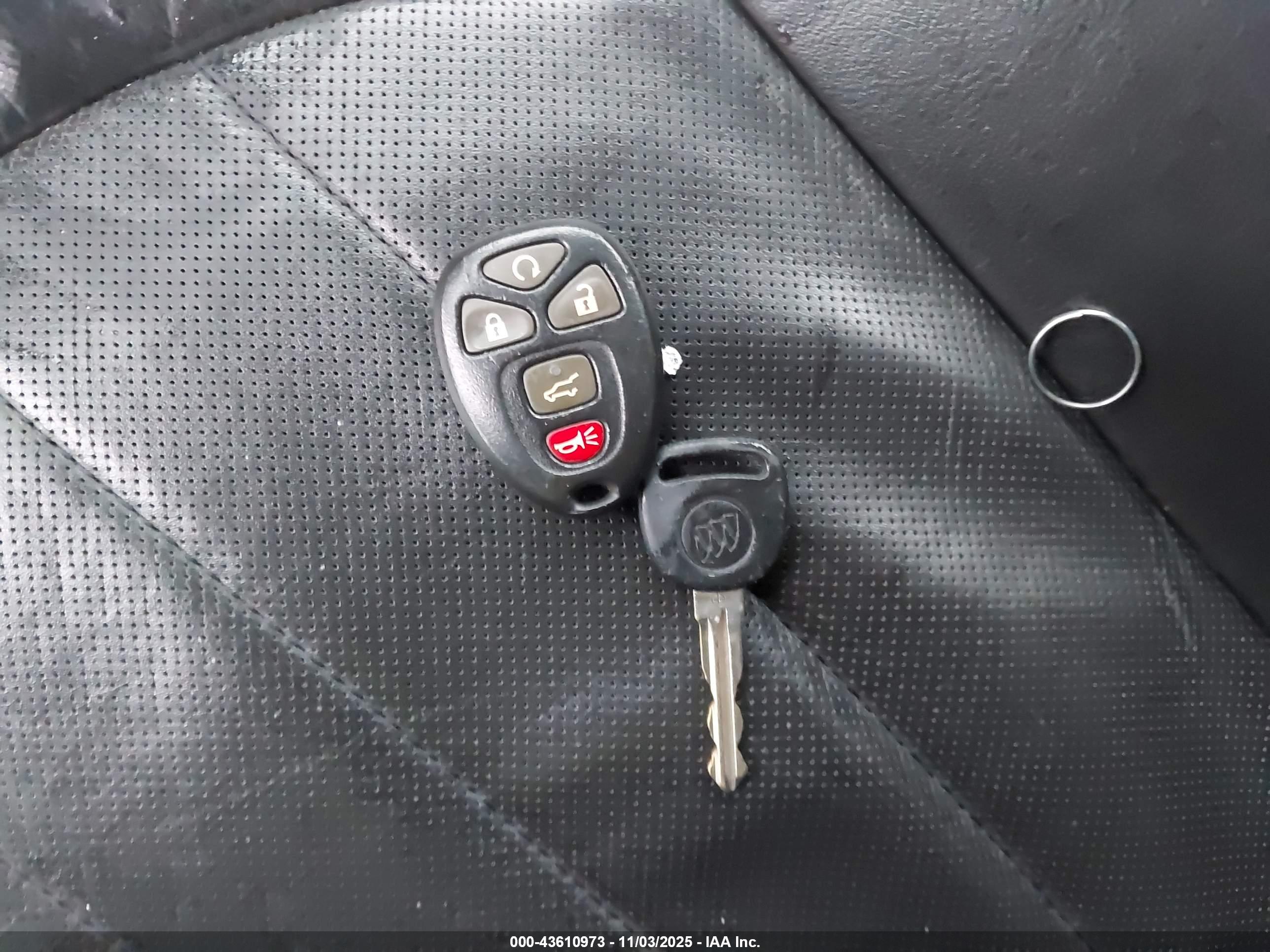 BUICK ENCLAVE image 11