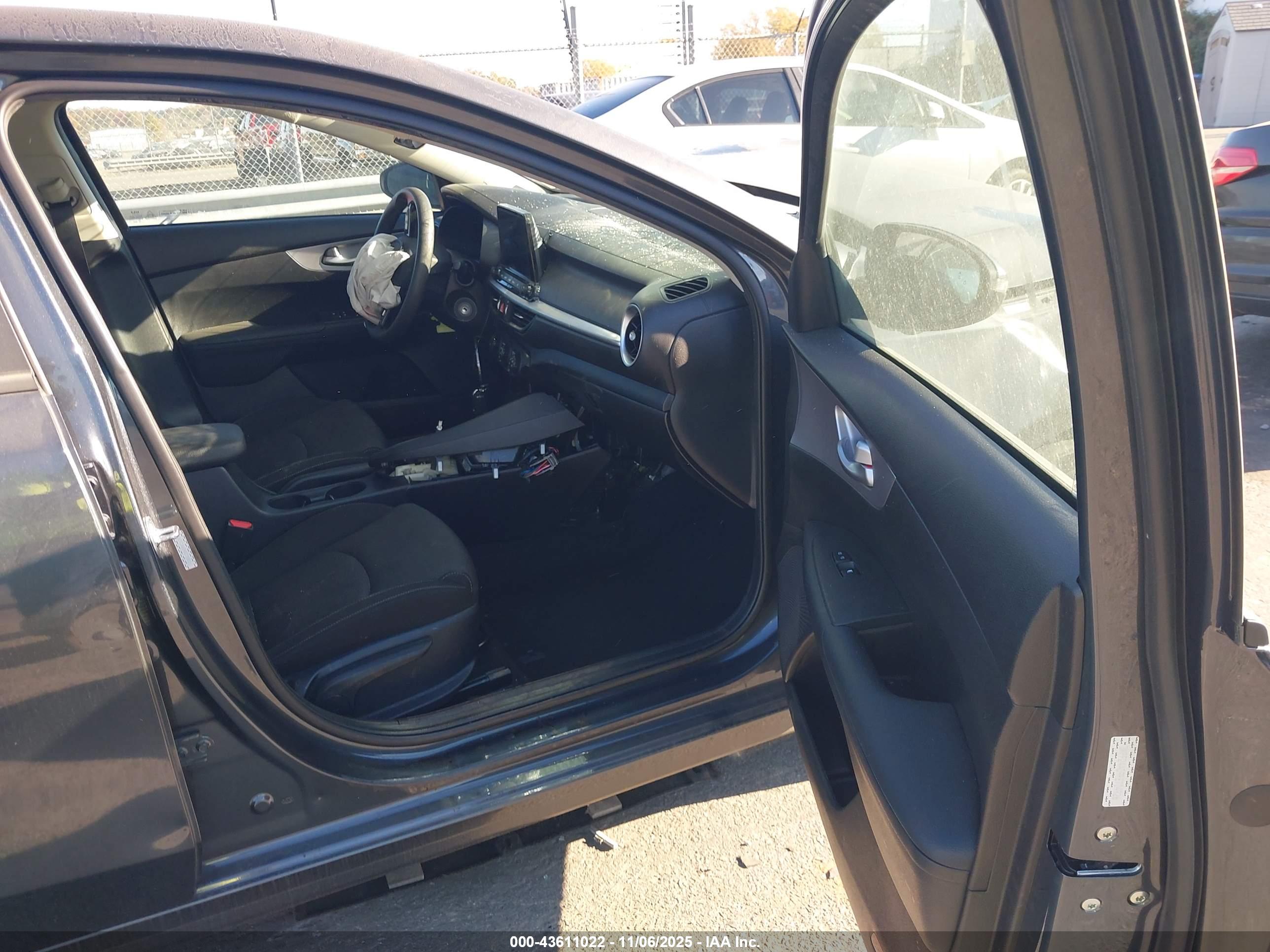 KIA FORTE image 5