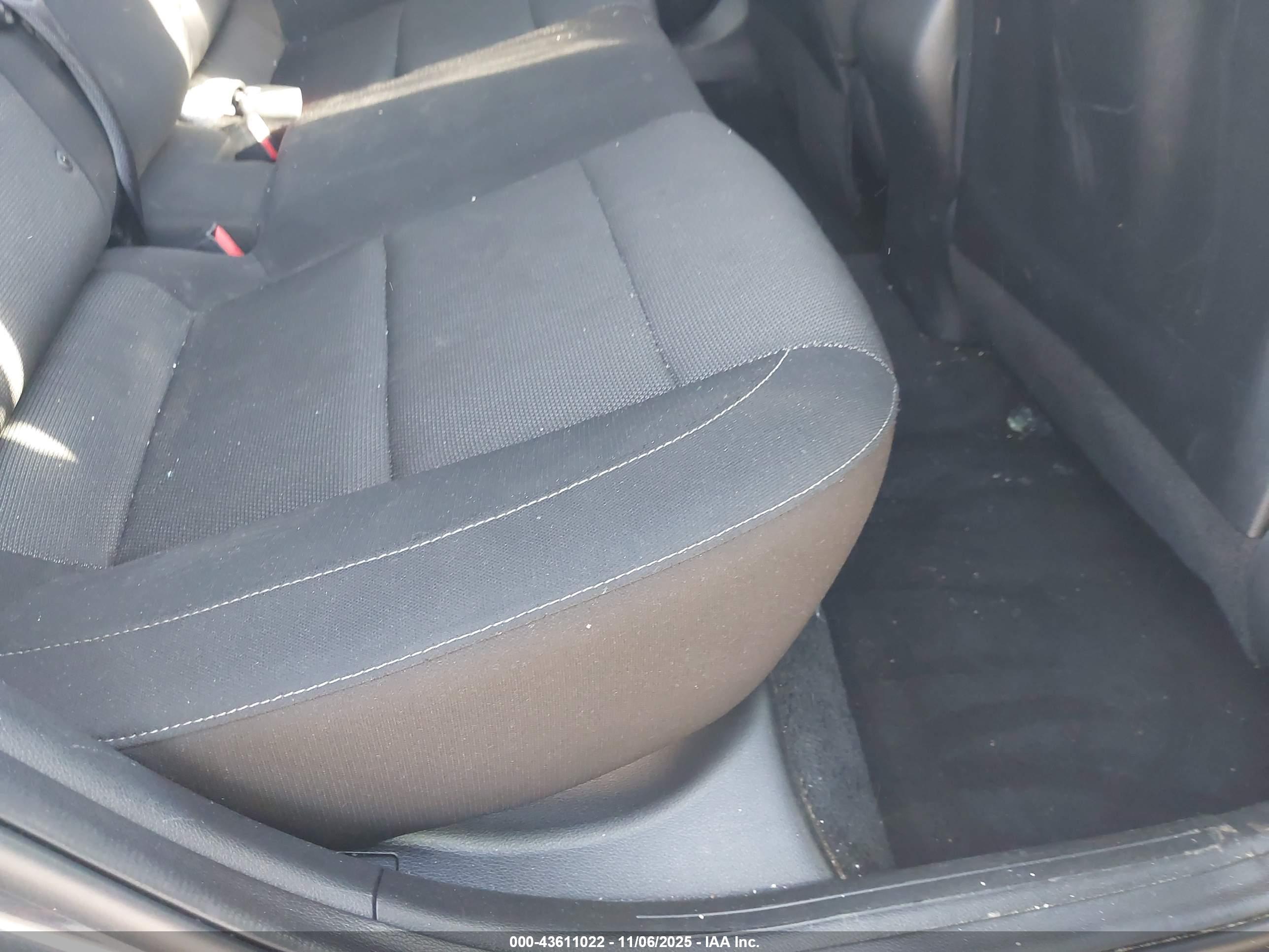 KIA FORTE image 8