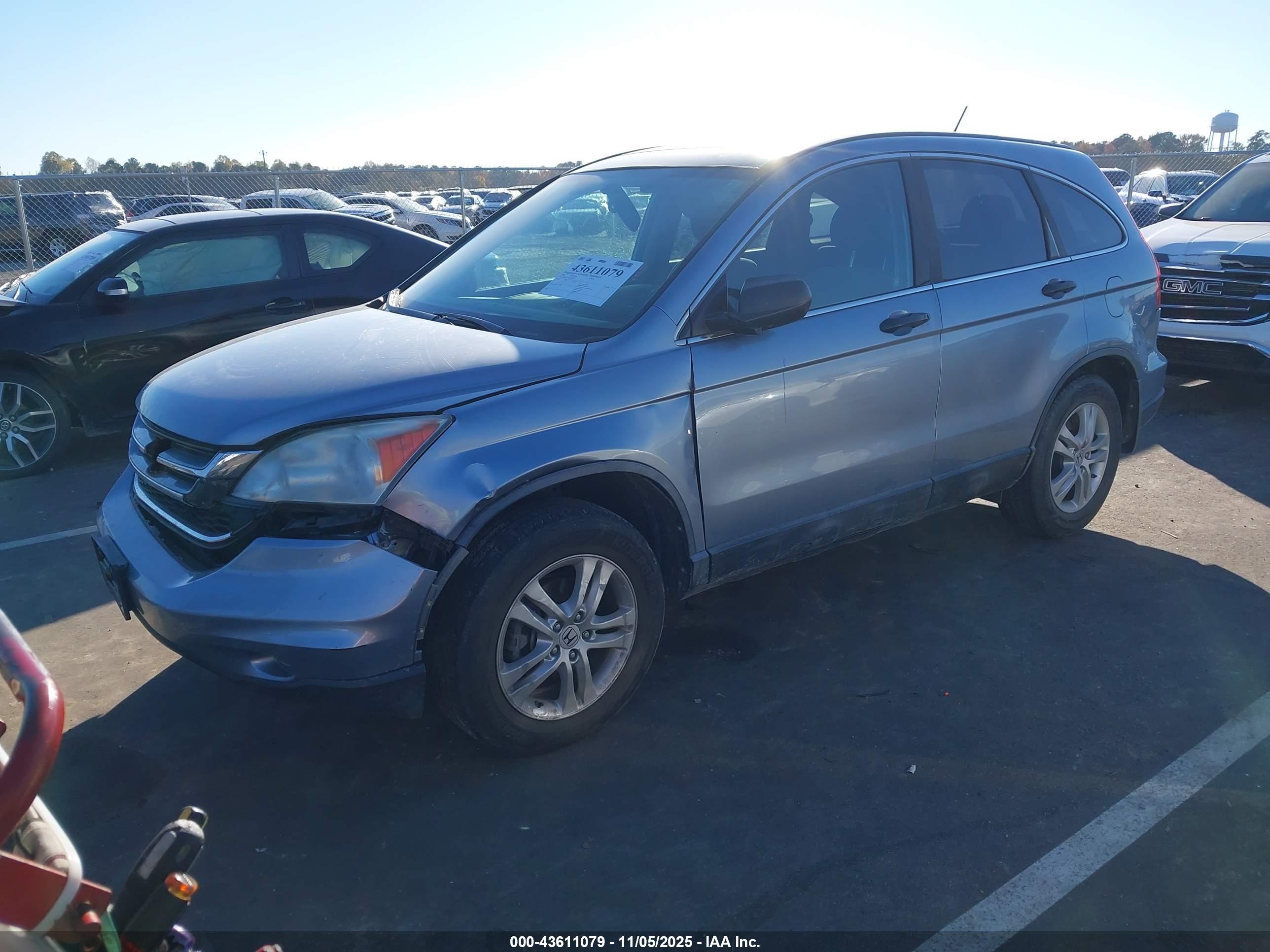 HONDA CR-V image 2