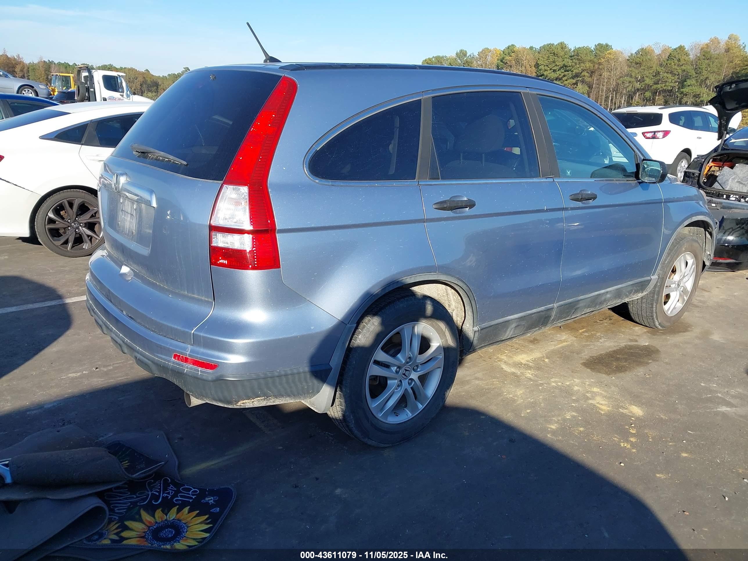 HONDA CR-V image 4