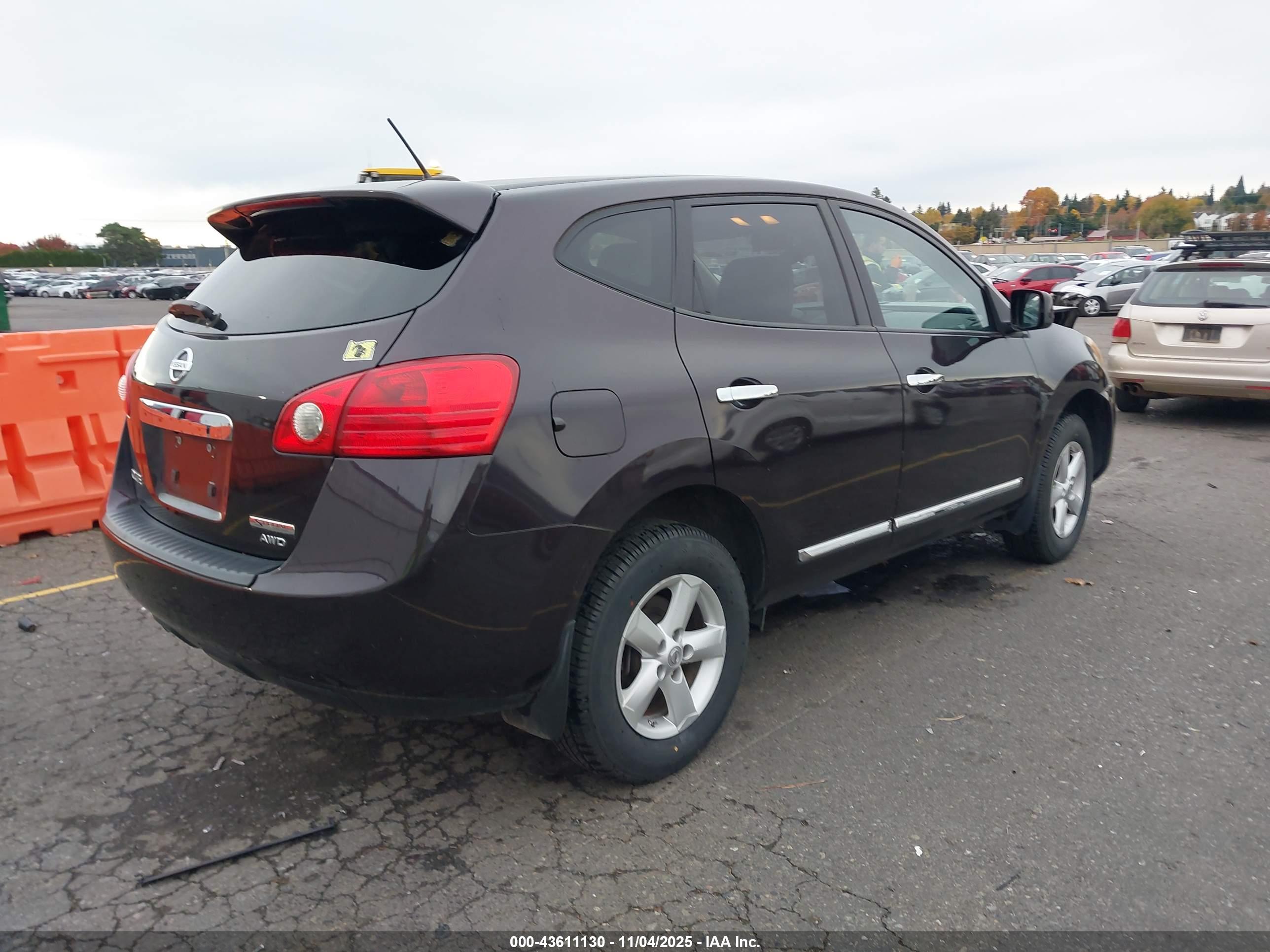 NISSAN ROGUE image 4