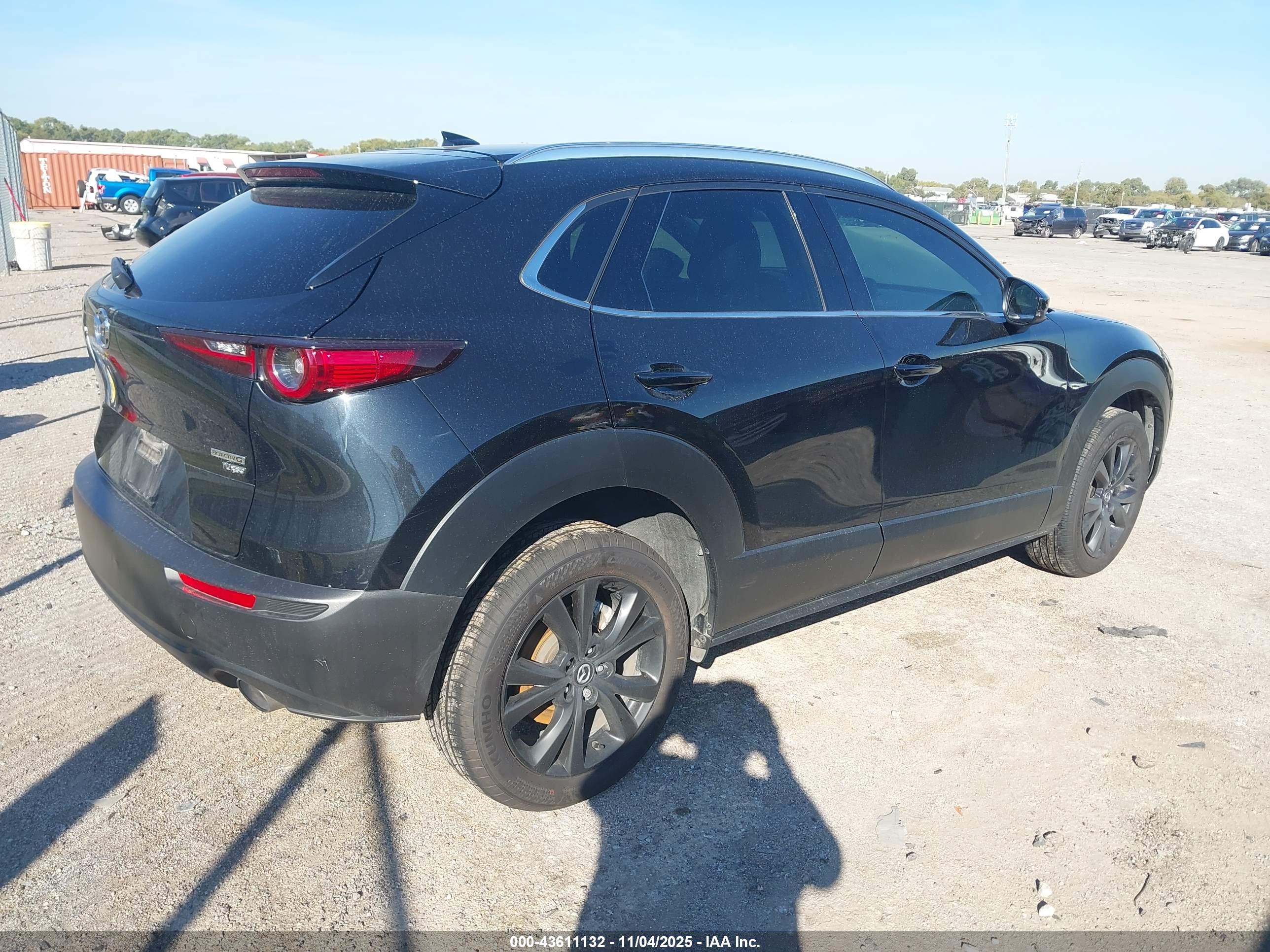 MAZDA CX-30 image 4