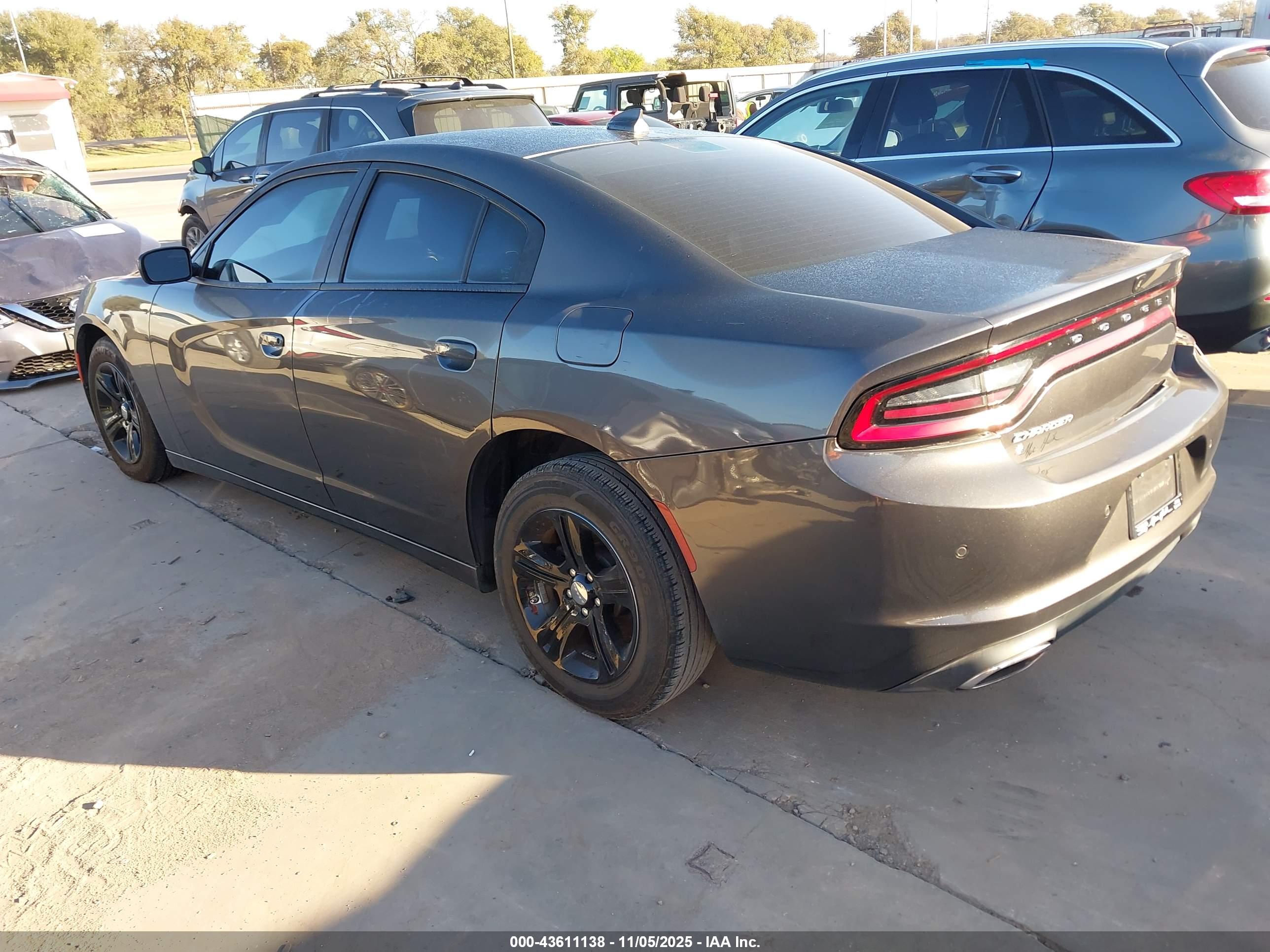 DODGE CHARGER image 3