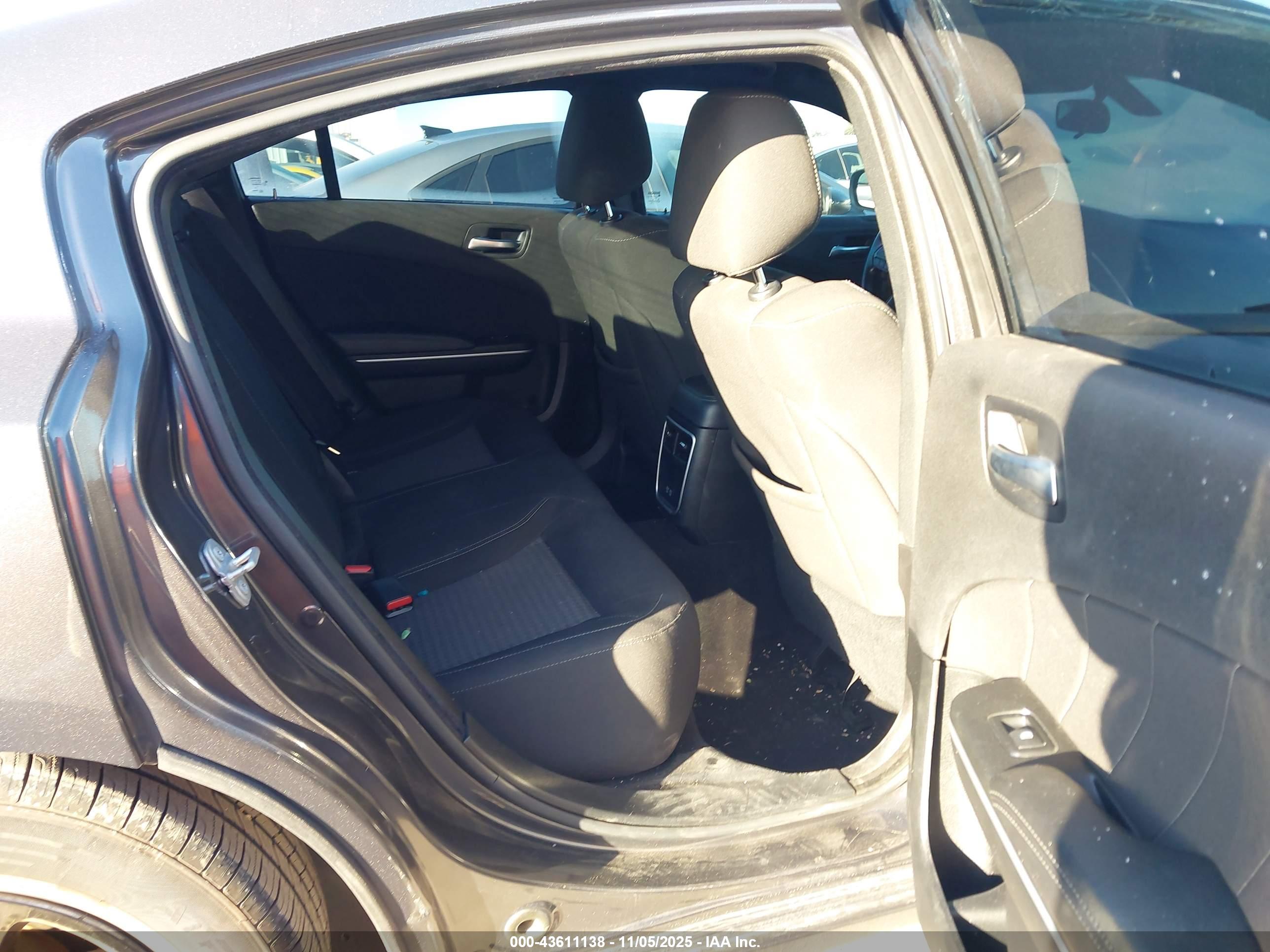 DODGE CHARGER image 8