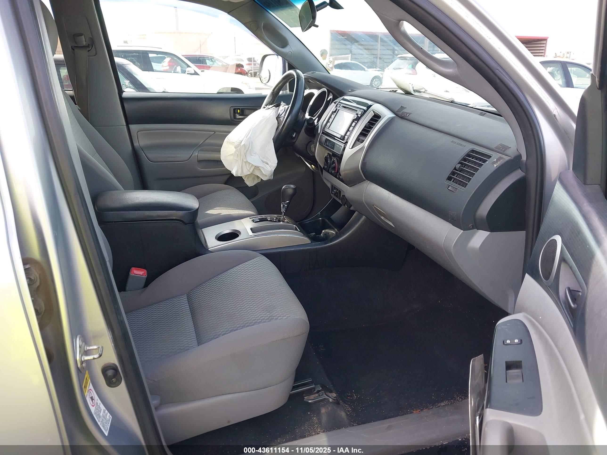 TOYOTA TACOMA image 5