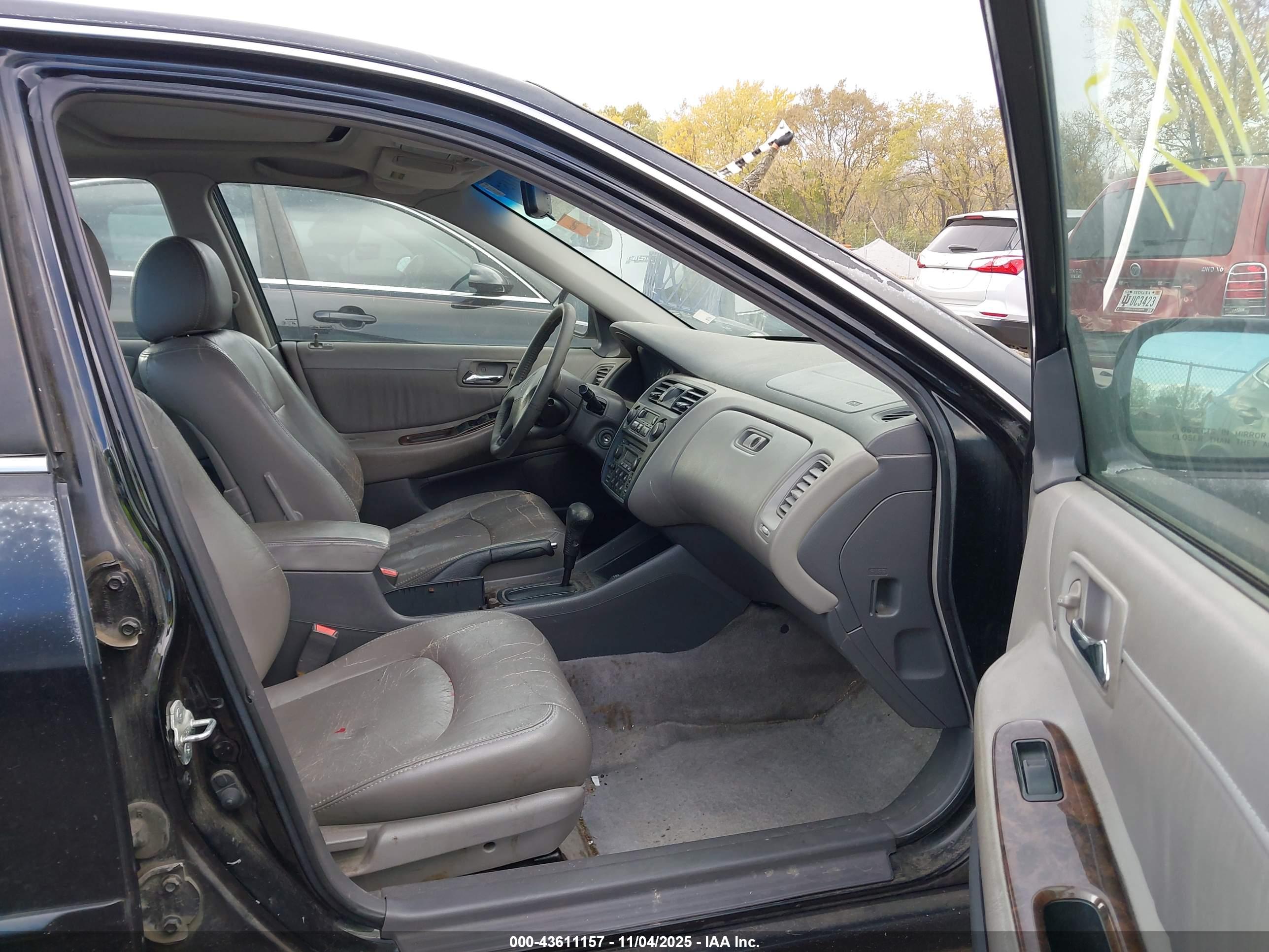 HONDA ACCORD image 5
