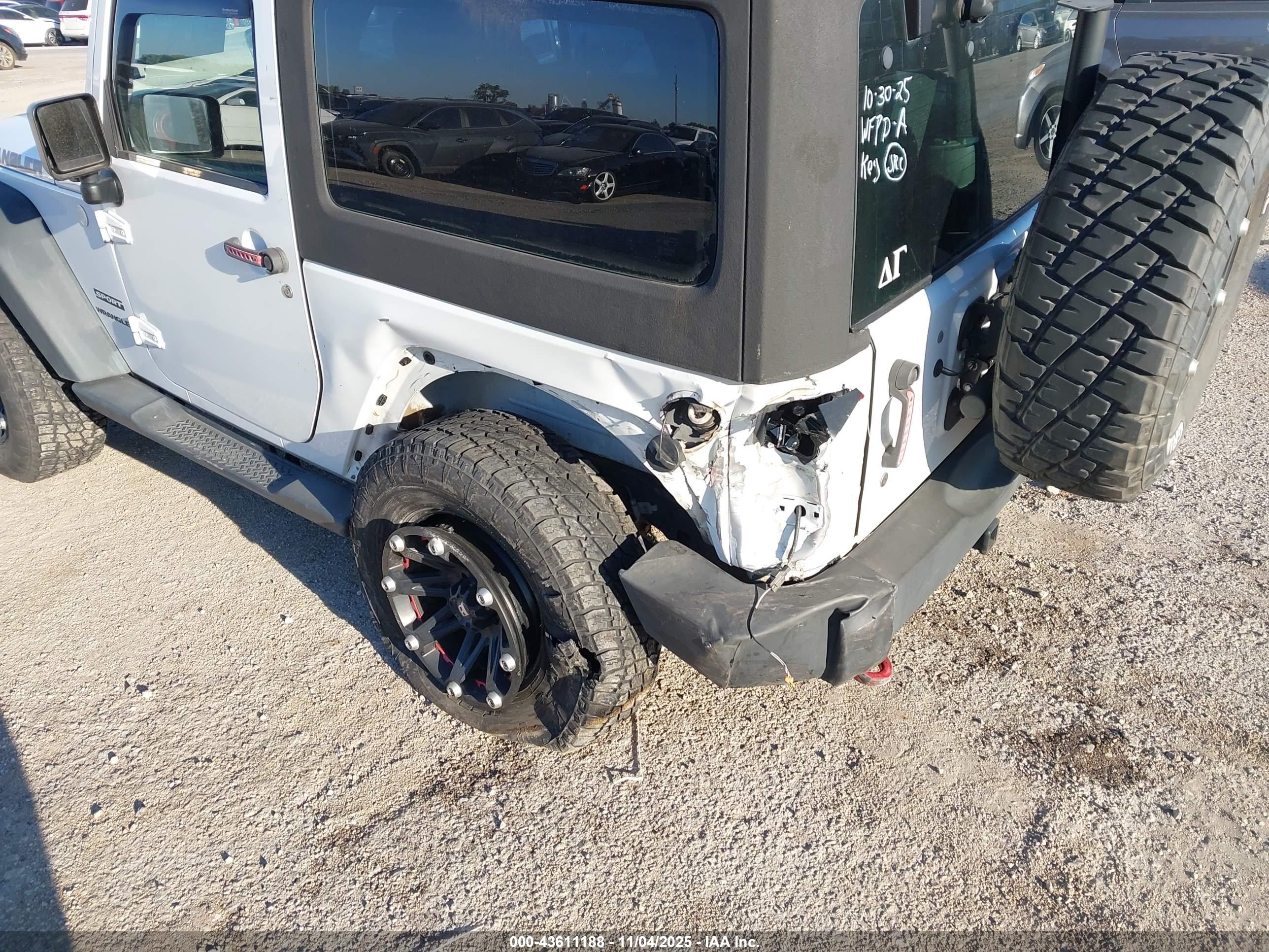 JEEP WRANGLER image 6