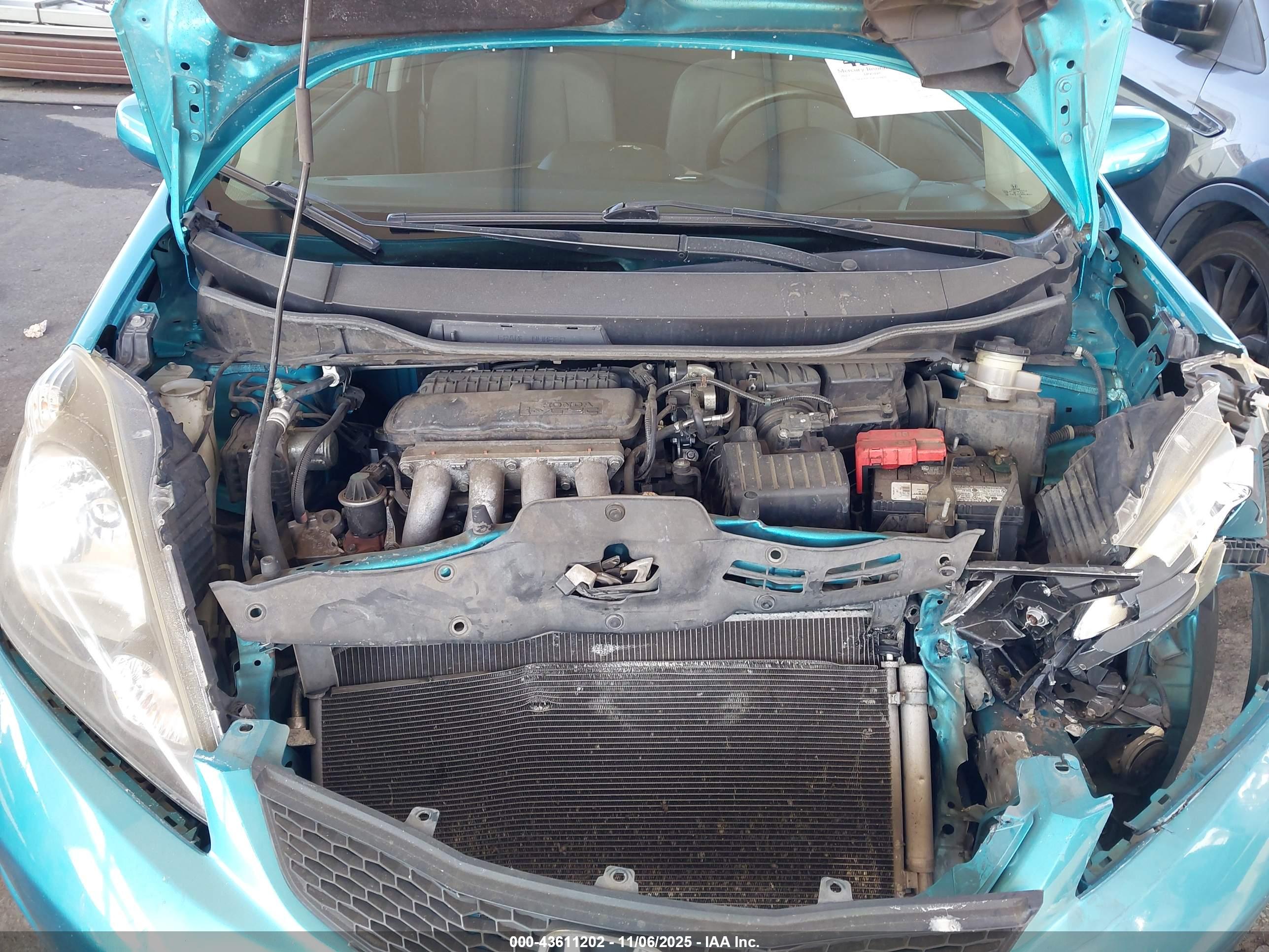 HONDA FIT image 10