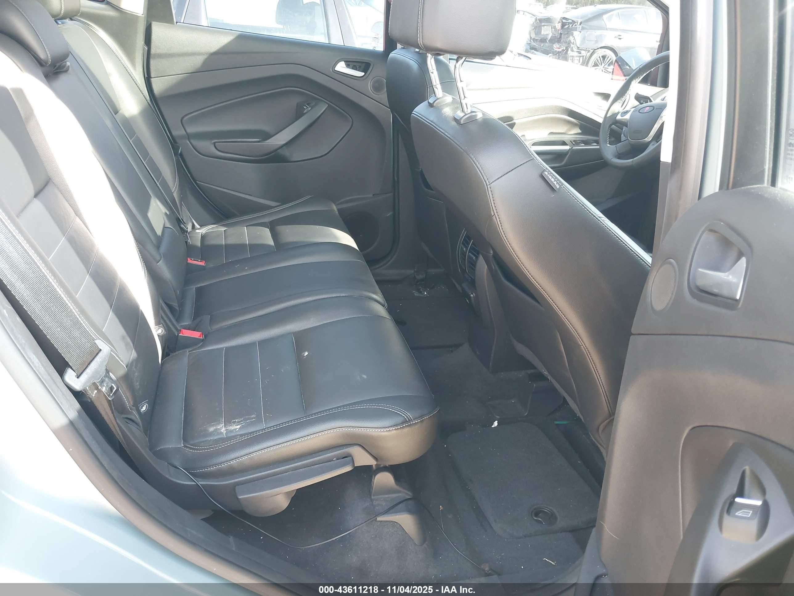 FORD C-MAX image 8