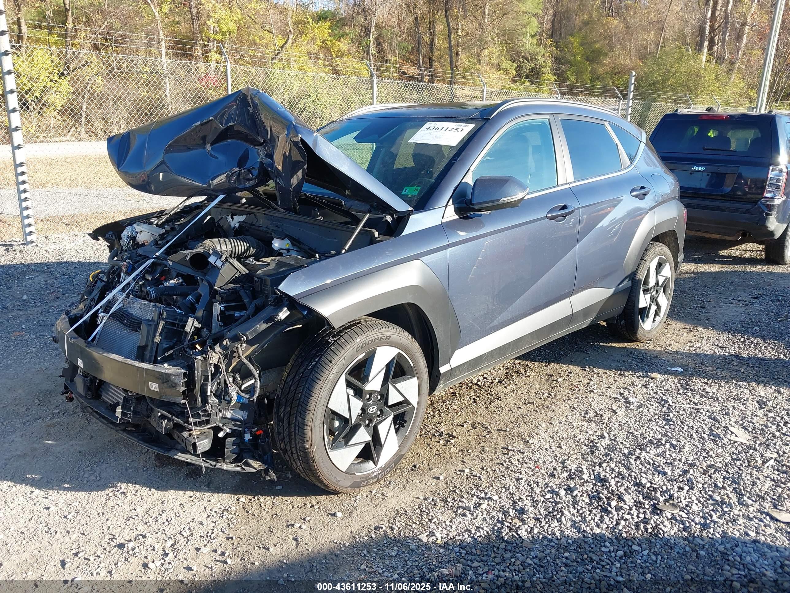 HYUNDAI KONA image 2