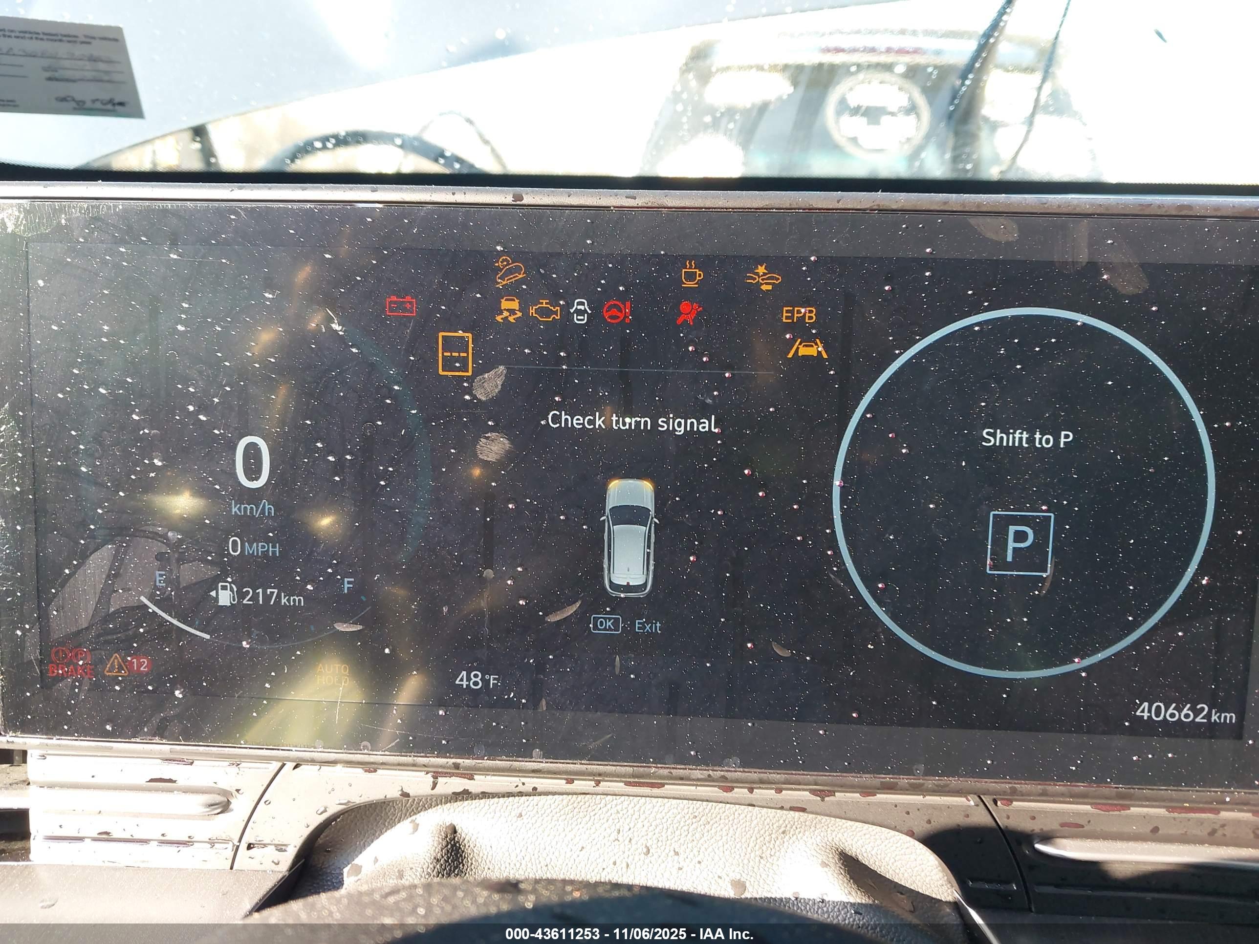 HYUNDAI KONA image 7