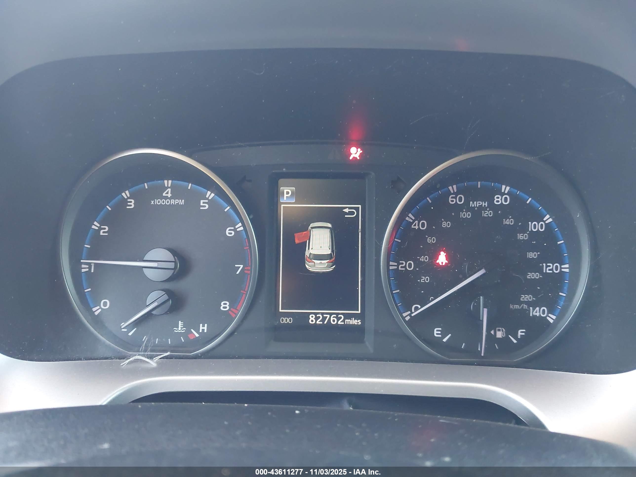 TOYOTA RAV4 image 7
